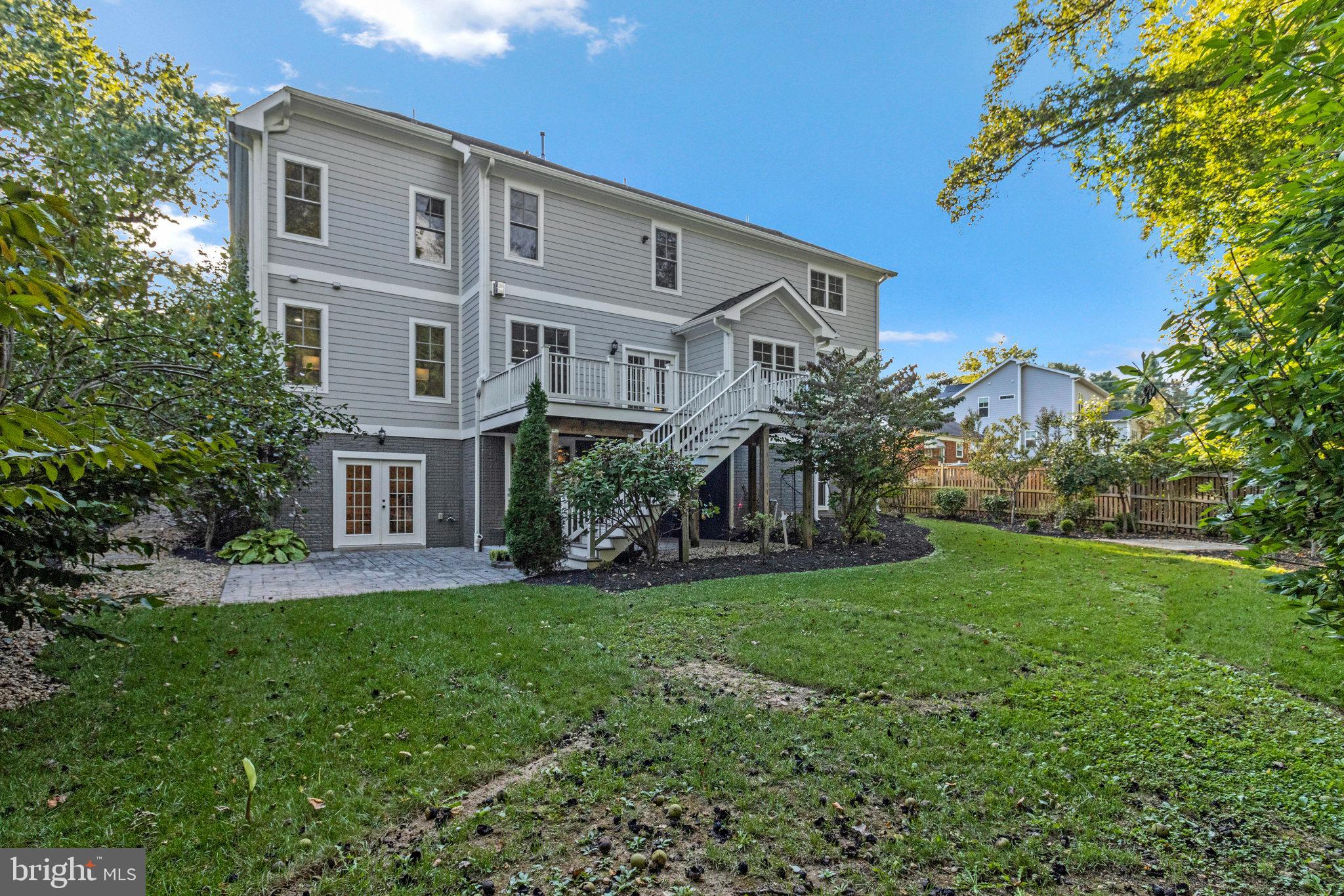 POPLAR HEIGHTS - Residential