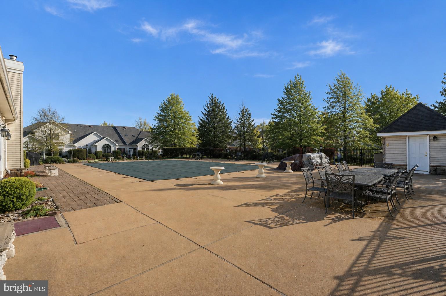 GLENMOOR - Residential