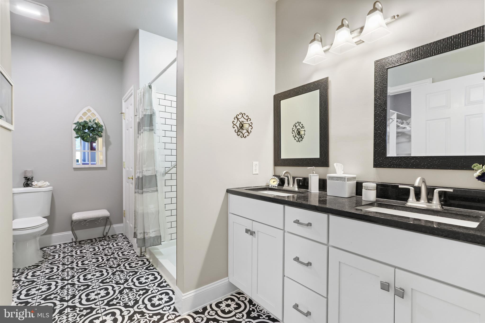 GLENMOOR - Residential
