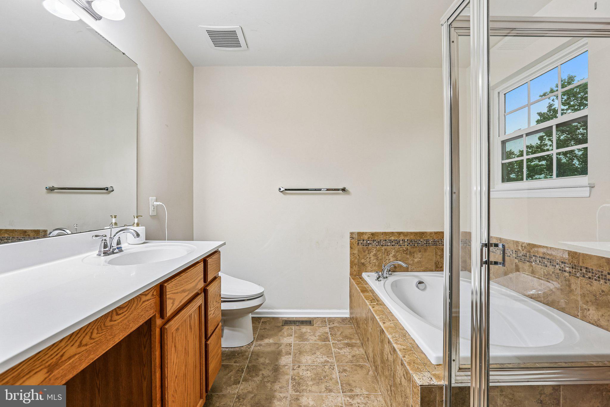 BRITTANY QUARTERS - Residential