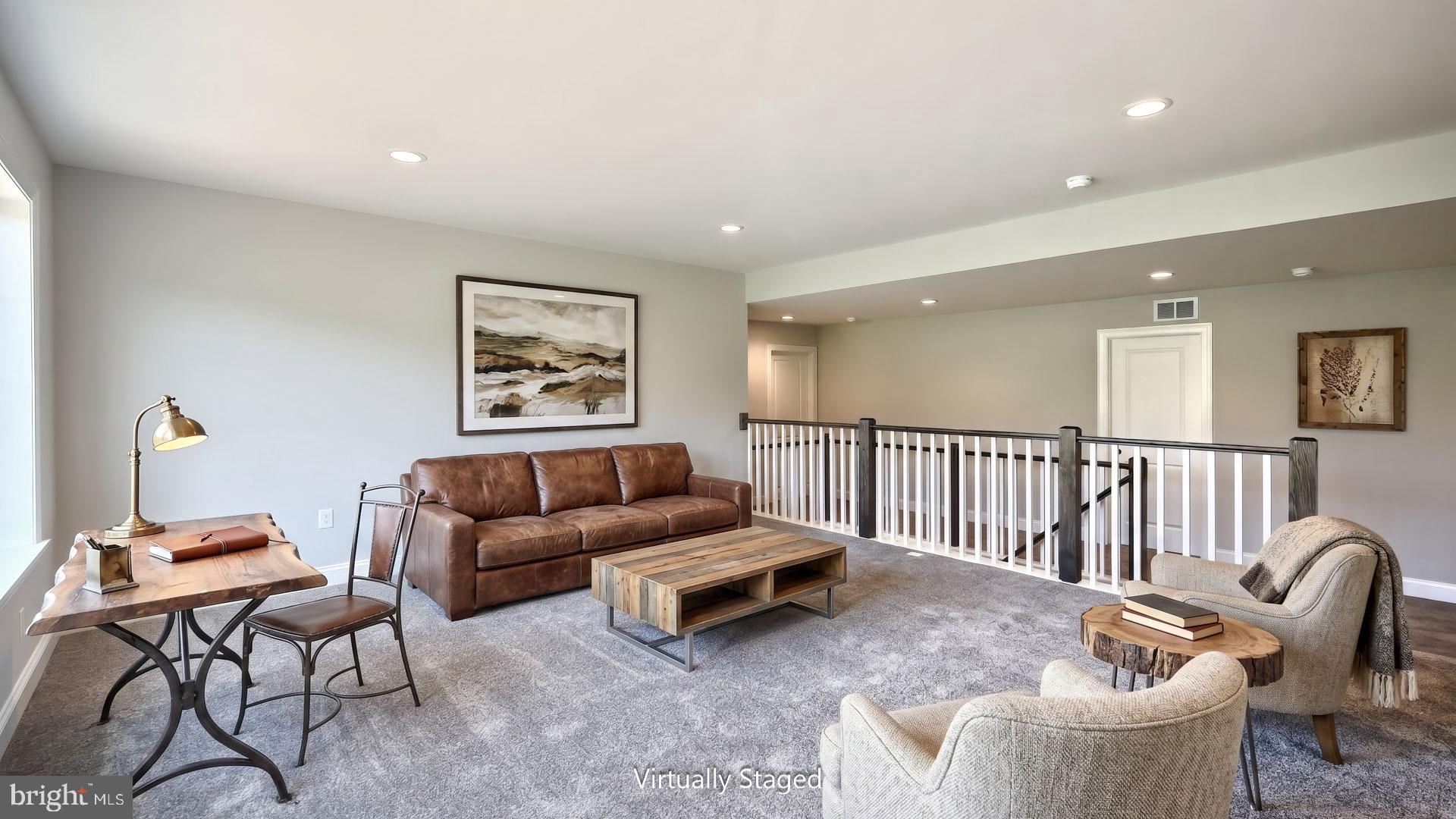 HAWK VALLEY - Residential