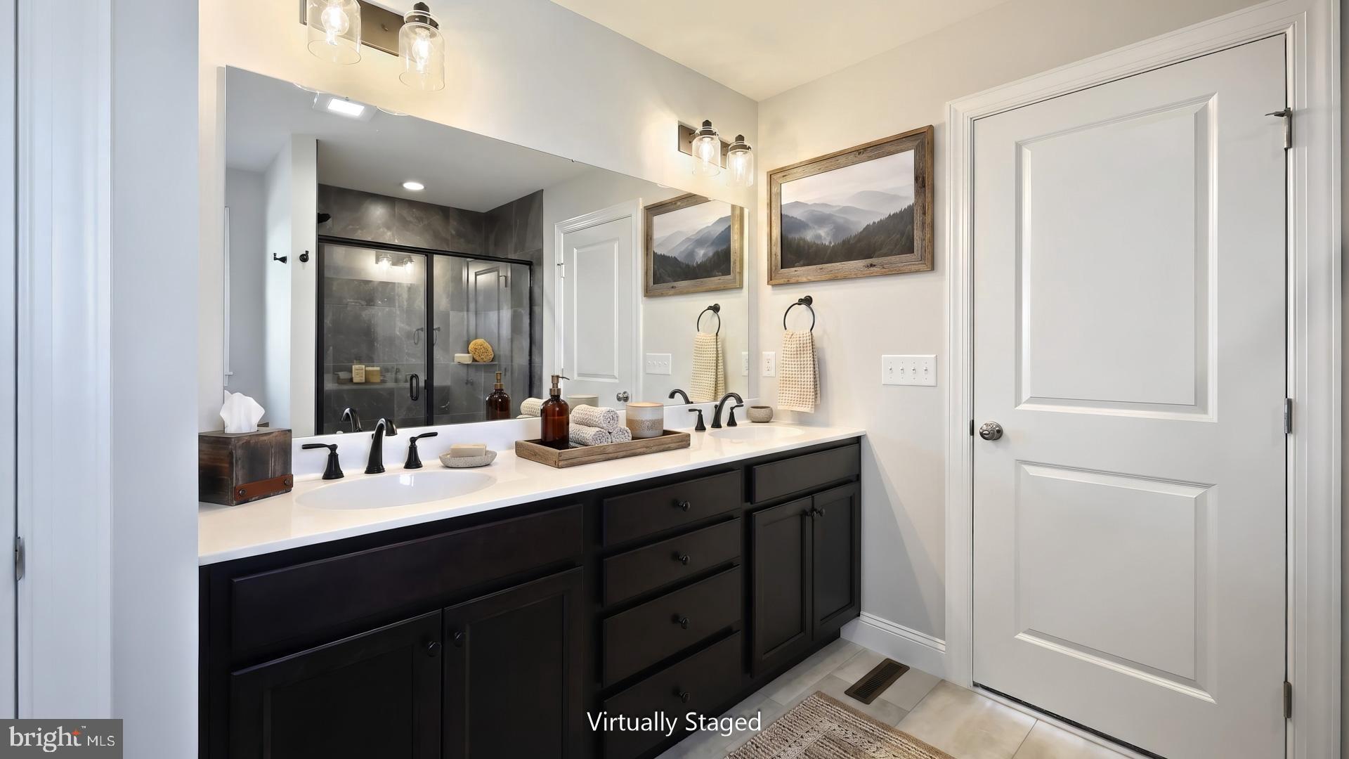 HAWK VALLEY - Residential