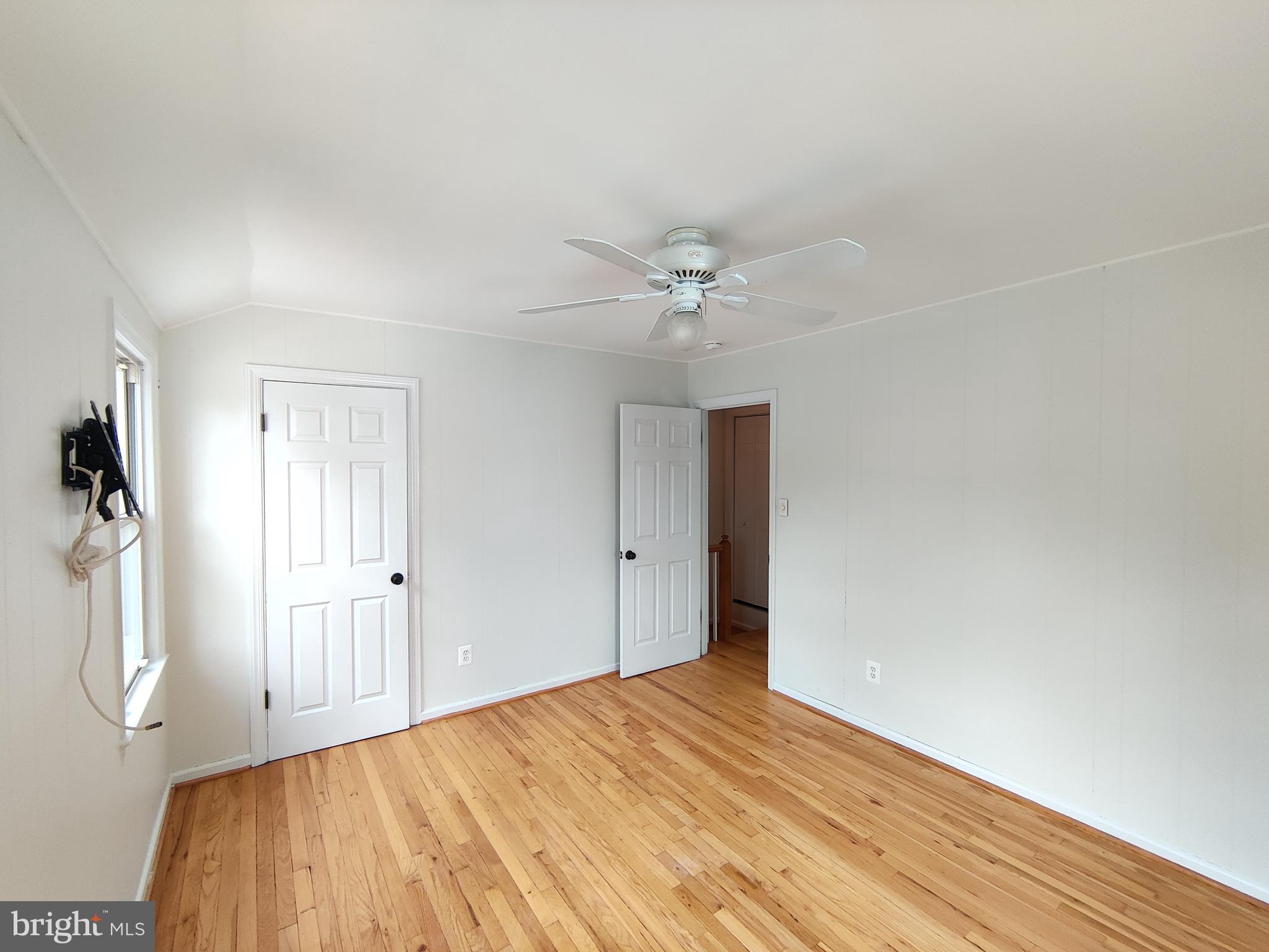 JEFFERSON MANOR - Residential Lease