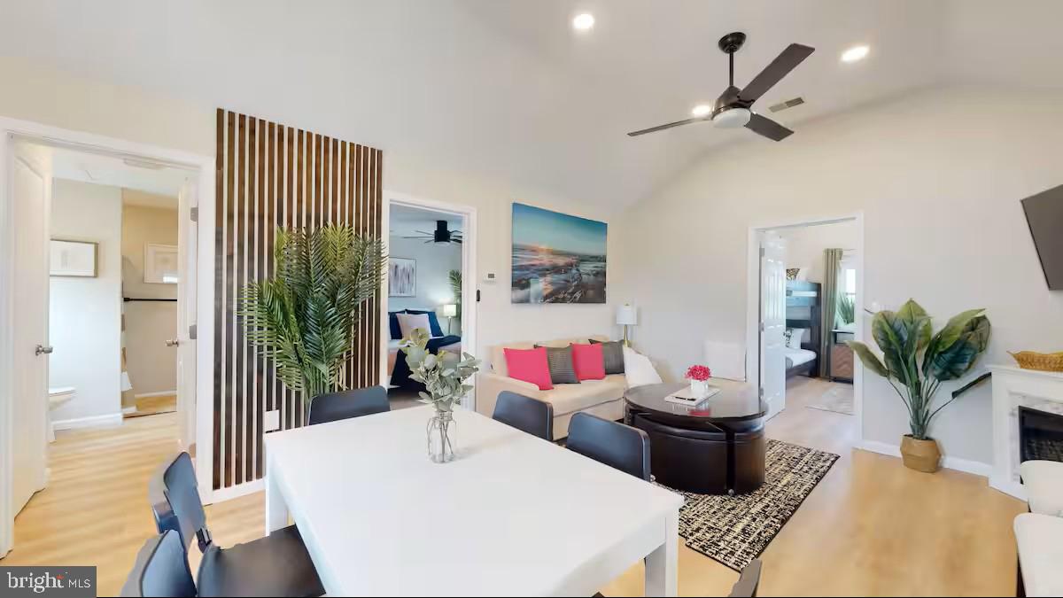 BREEZY POINT - Residential