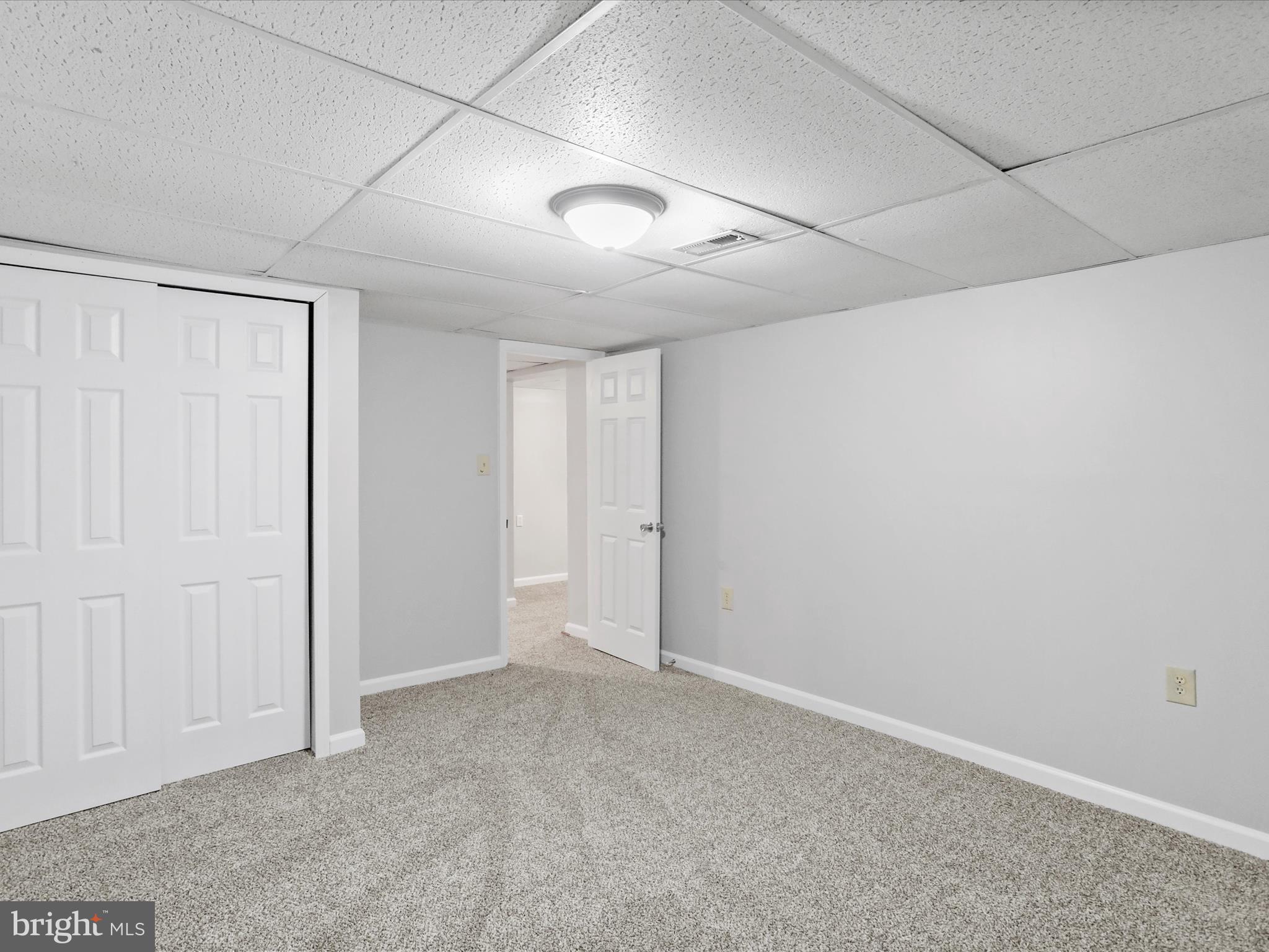 CHESTNUT HILLS - Residential