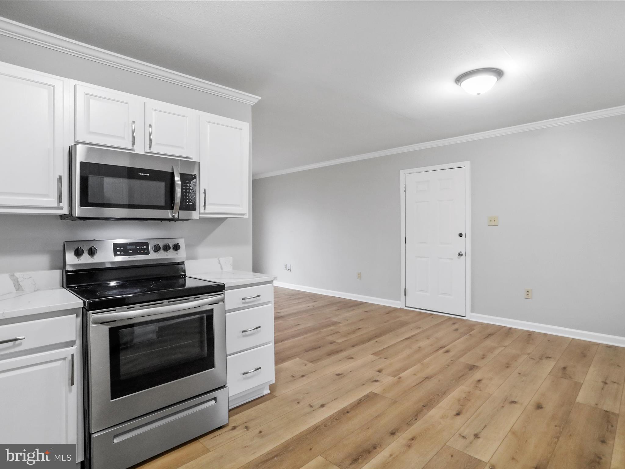 CHESTNUT HILLS - Residential