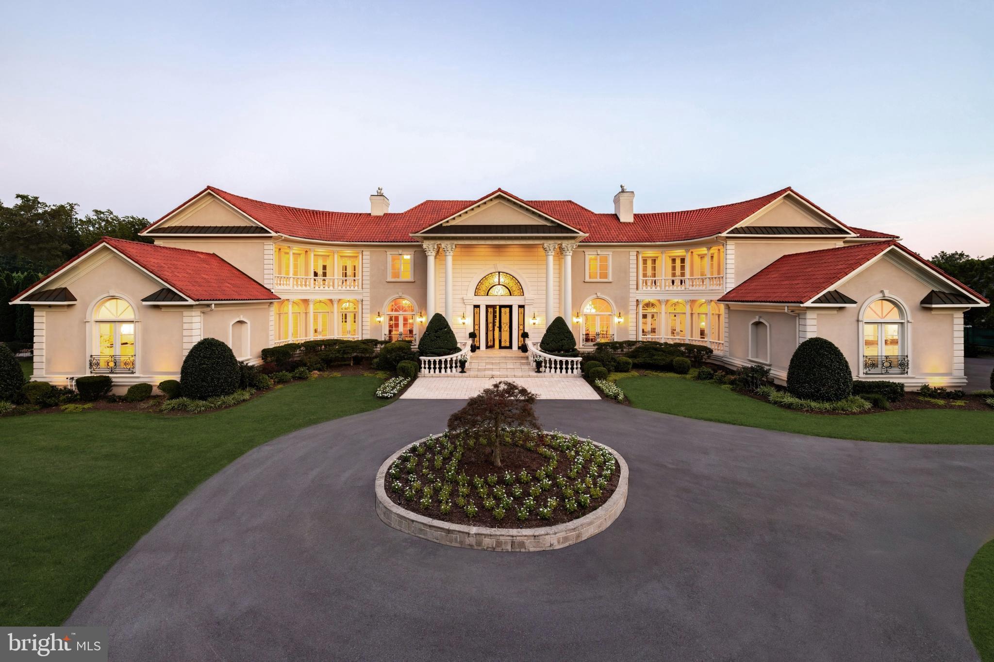 FALCONHURST - Residential