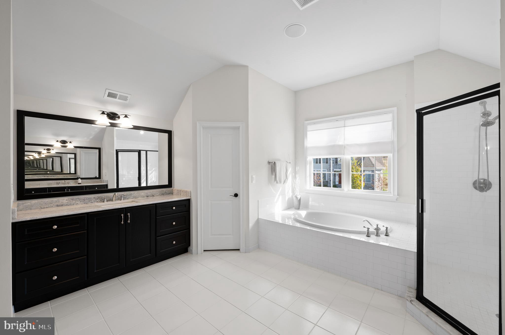 LISETER - Residential