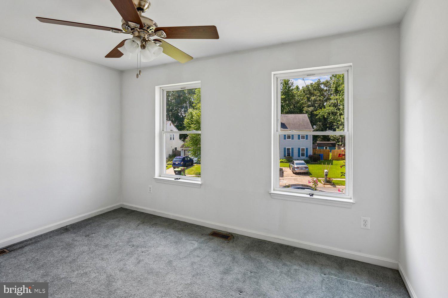 WILLOUGHBY WOODS - Residential