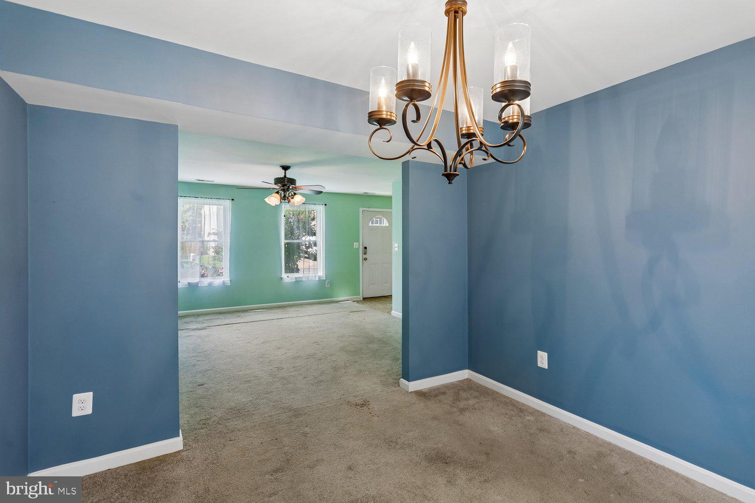 WILLOUGHBY WOODS - Residential