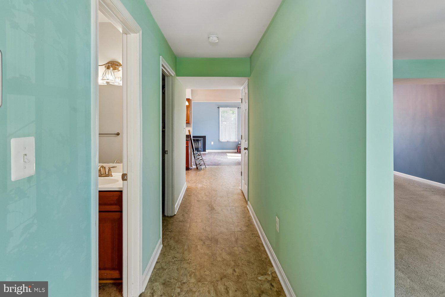 WILLOUGHBY WOODS - Residential