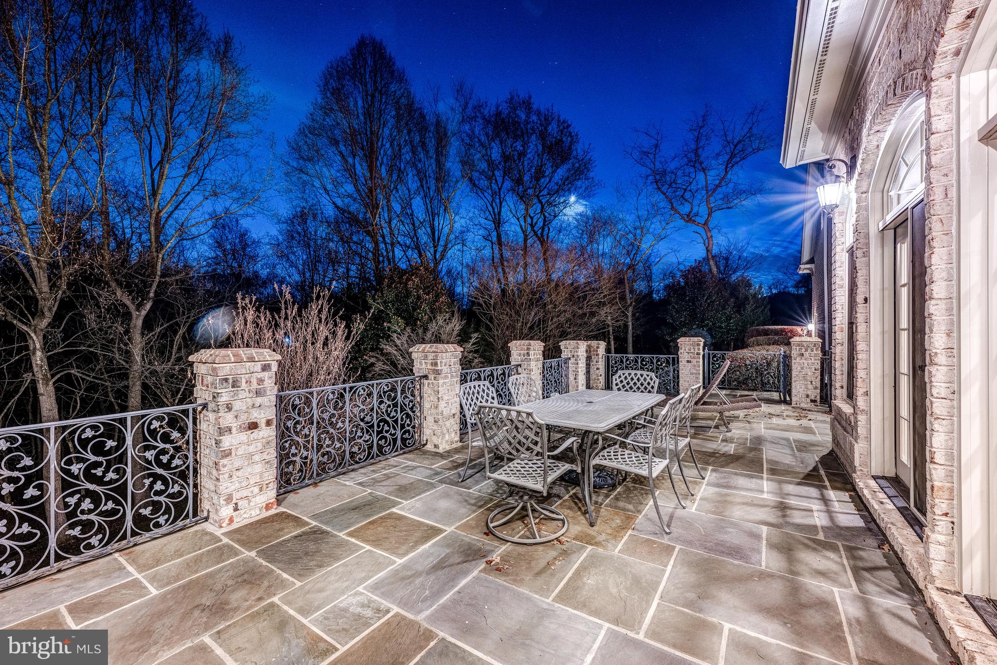 BULL RUN - Residential
