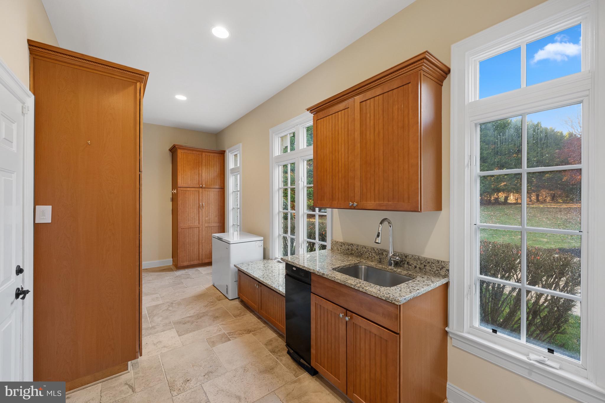 BULL RUN - Residential