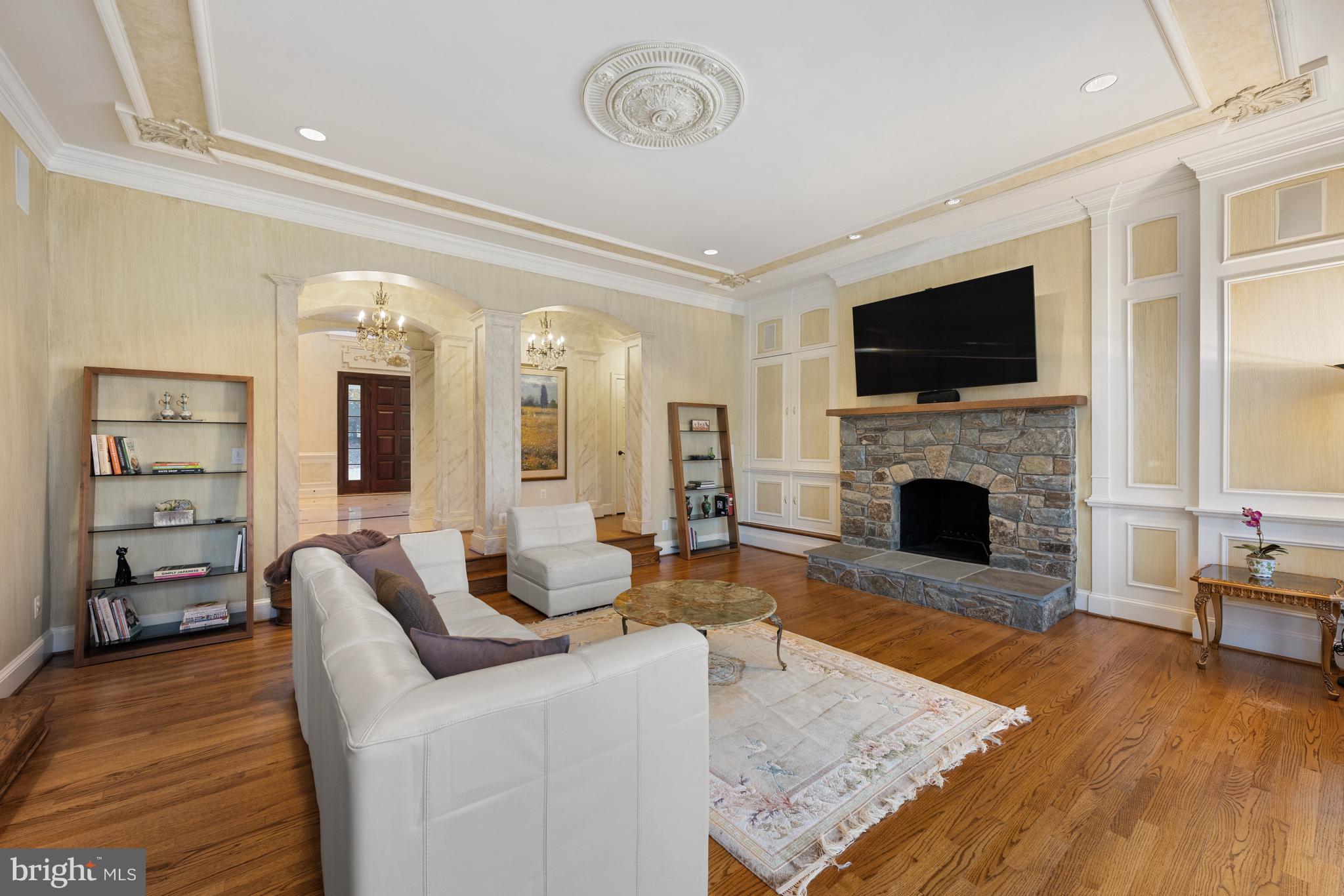 BULL RUN - Residential
