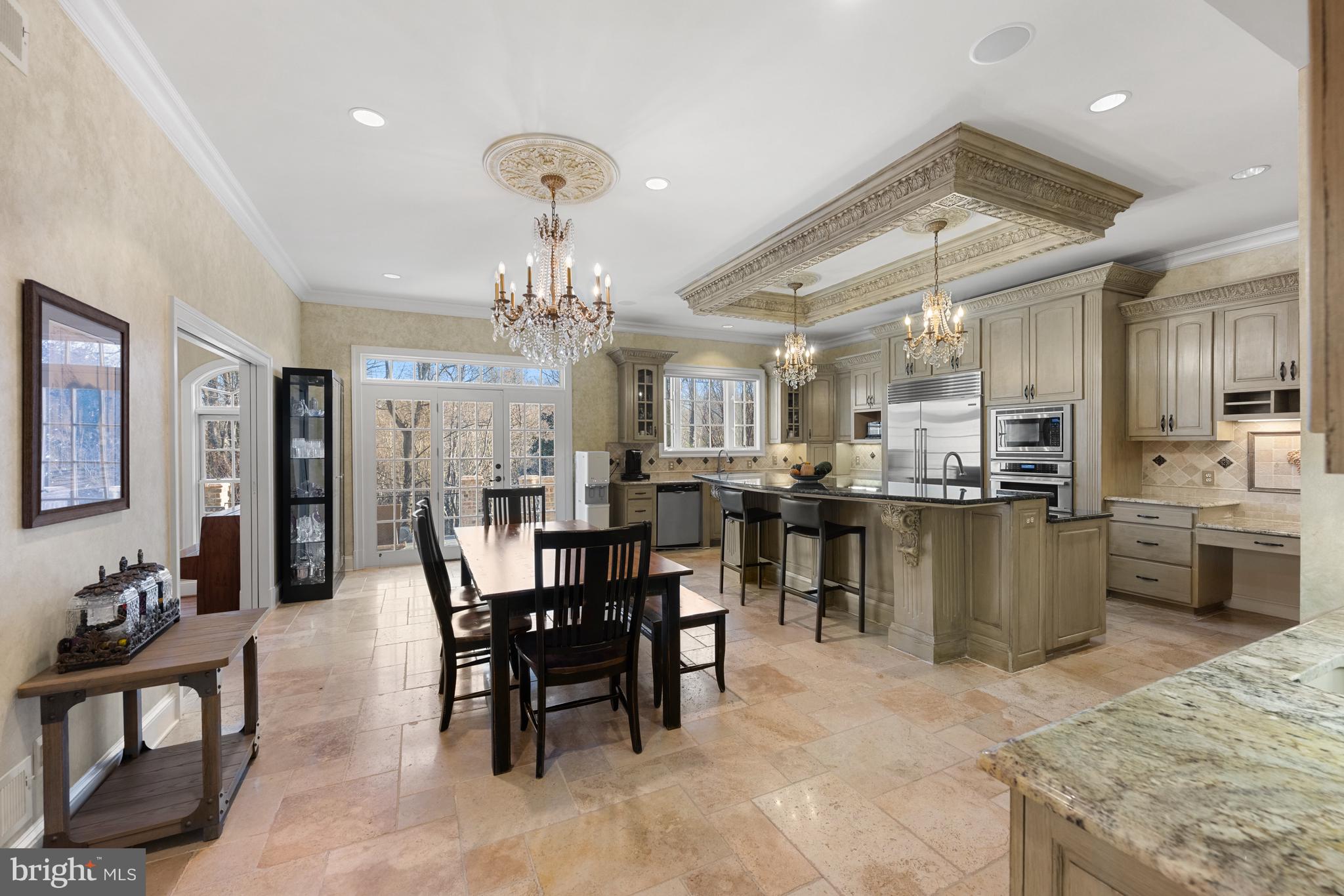 BULL RUN - Residential