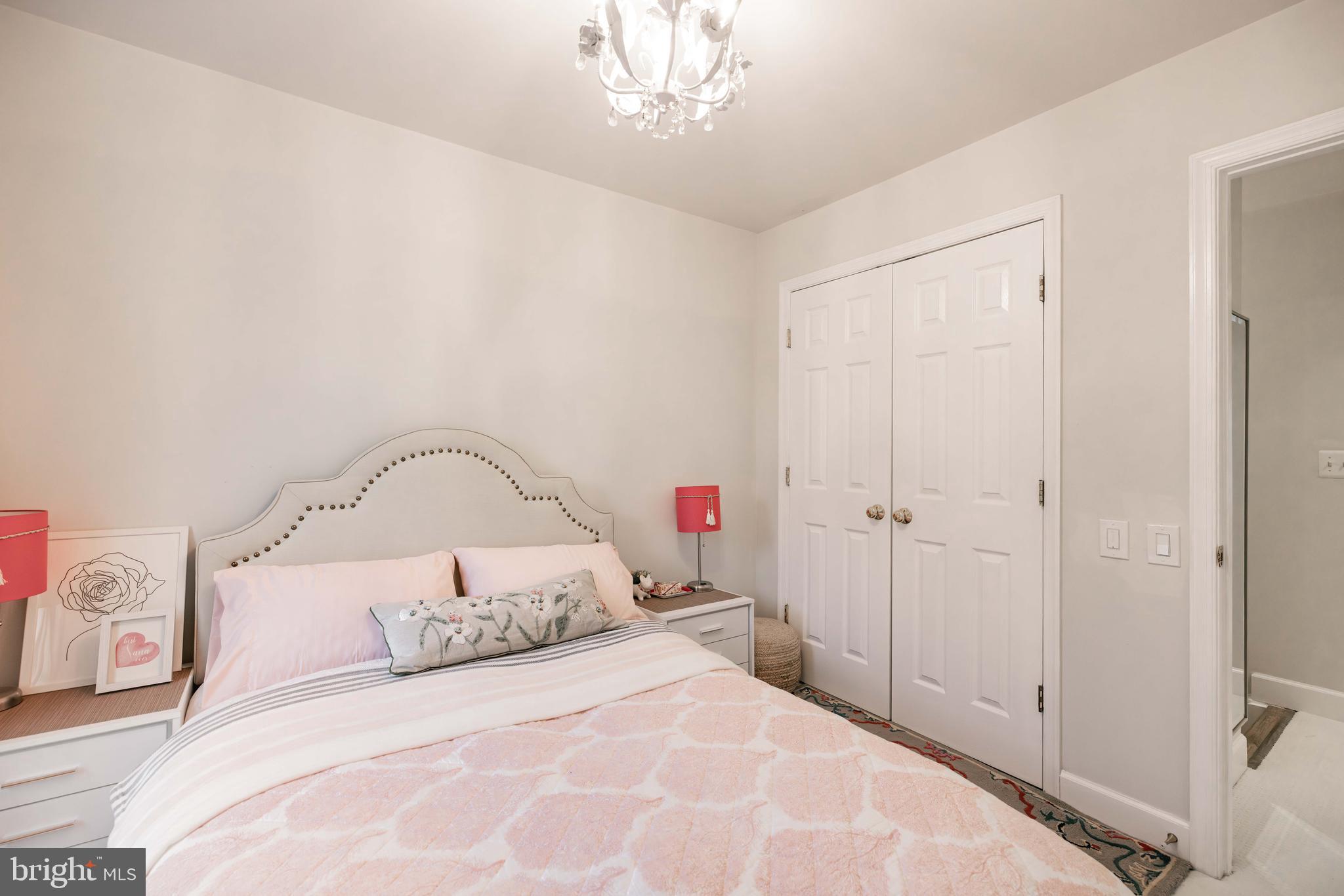 SUMMERFIELD CROSSING - Residential