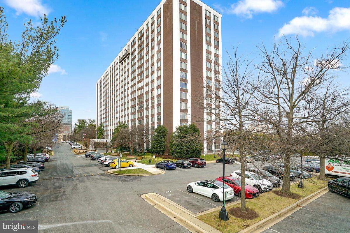 THE FORUM - Residential Lease