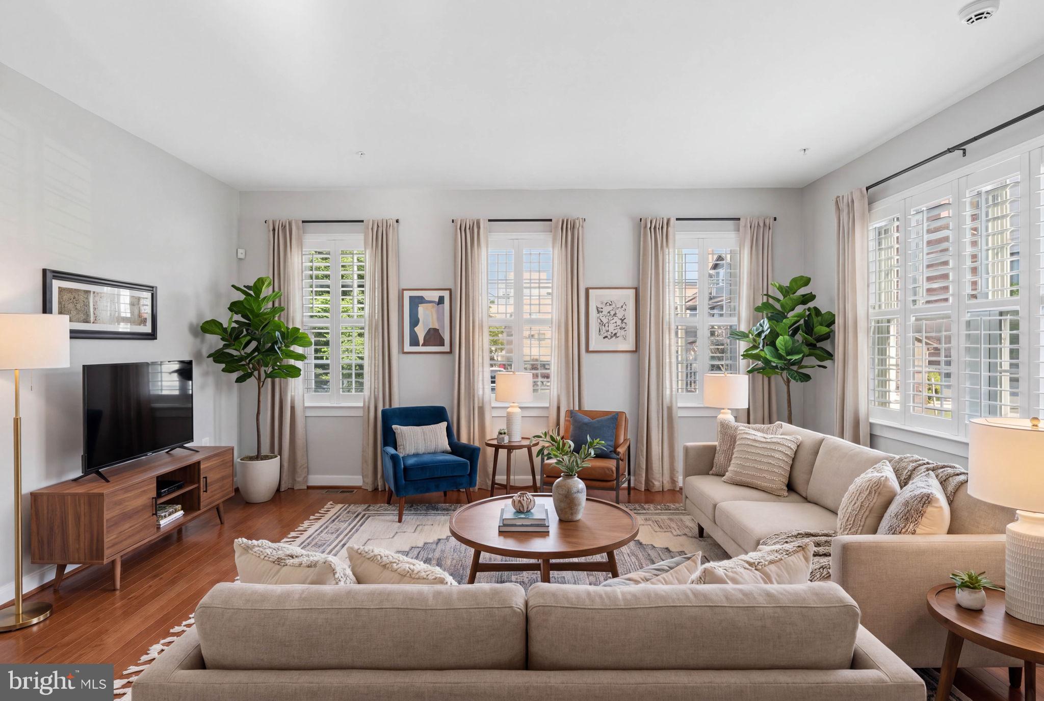 TOWSON MANOR VILLAGE - Residential