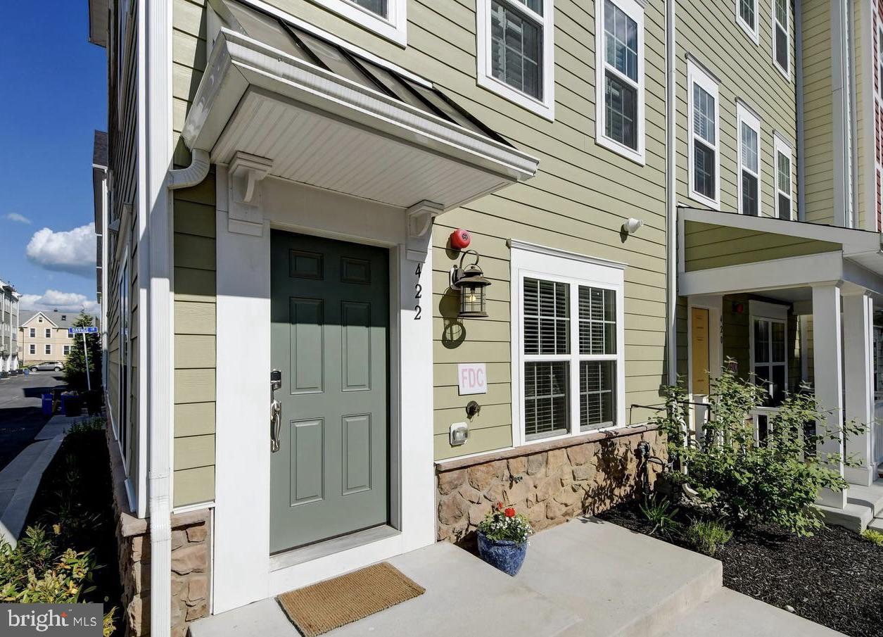 TOWSON MANOR VILLAGE - Residential