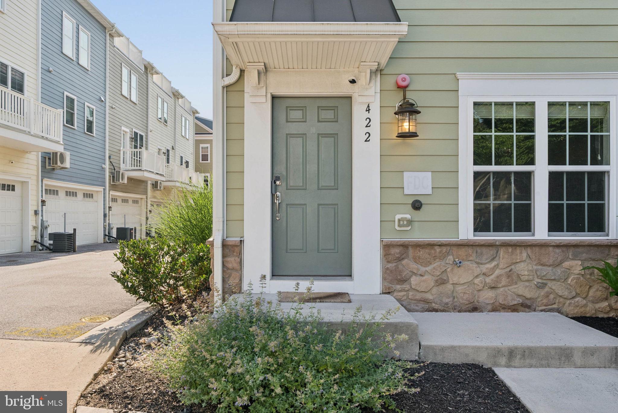 TOWSON MANOR VILLAGE - Residential