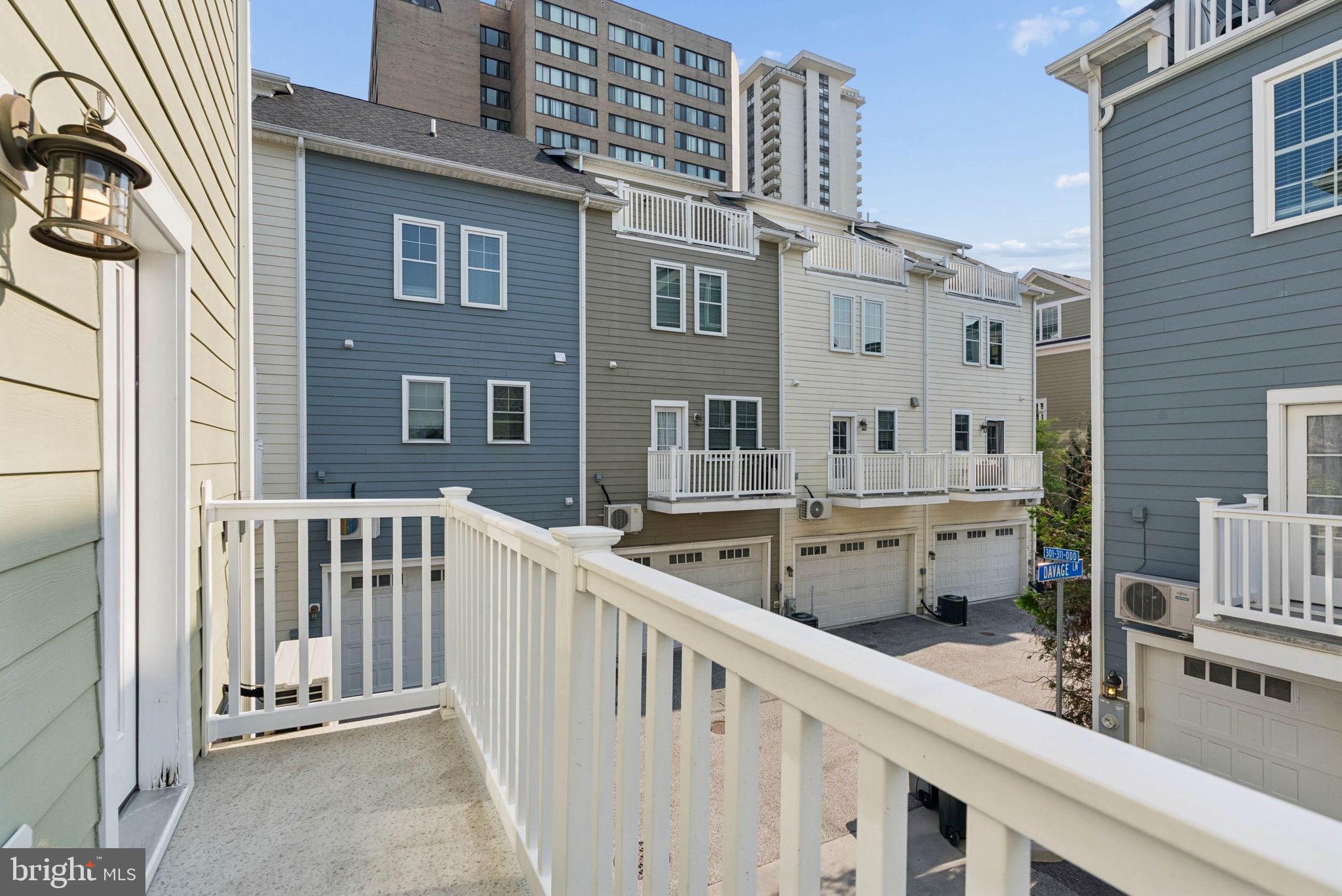 TOWSON MANOR VILLAGE - Residential