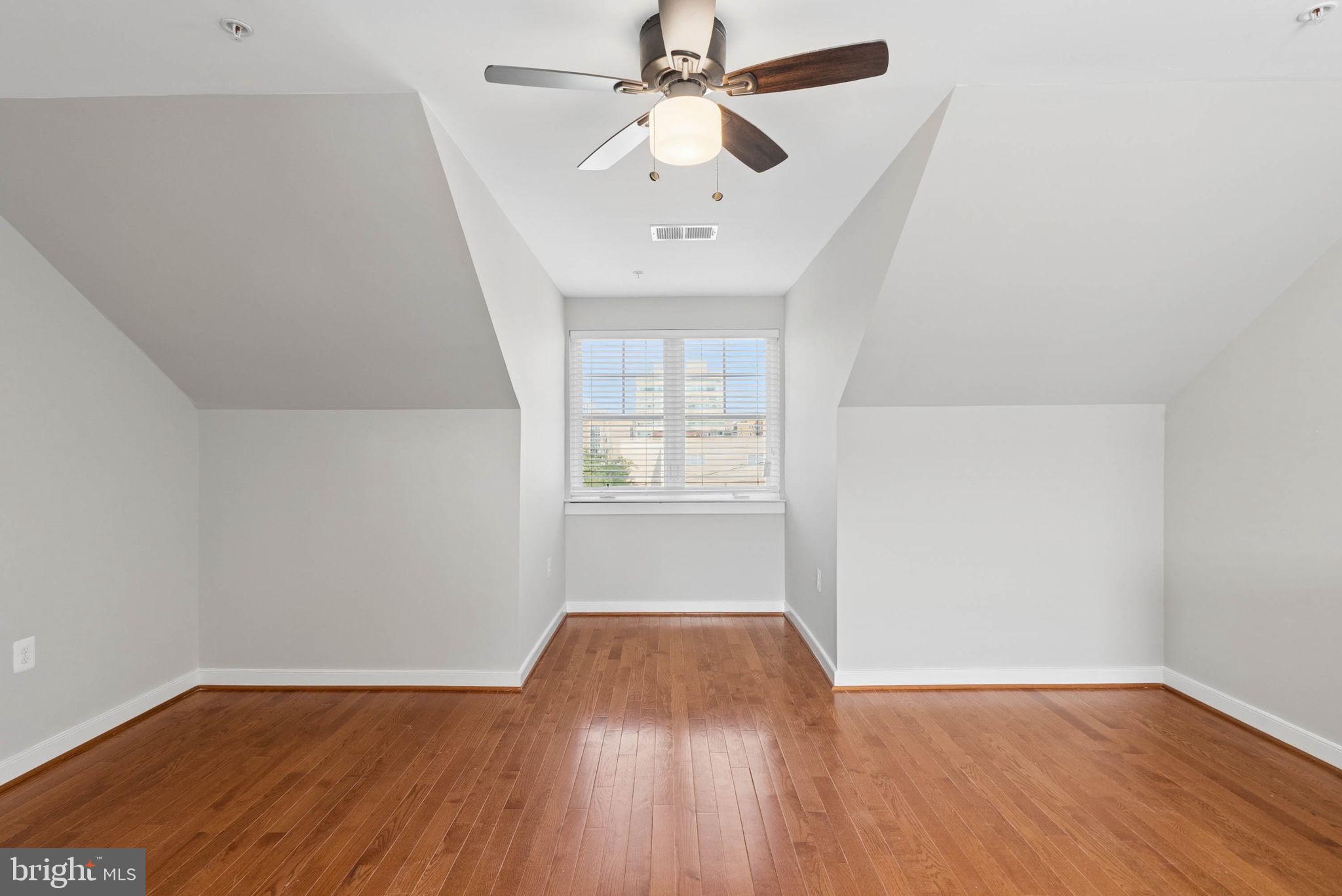 TOWSON MANOR VILLAGE - Residential