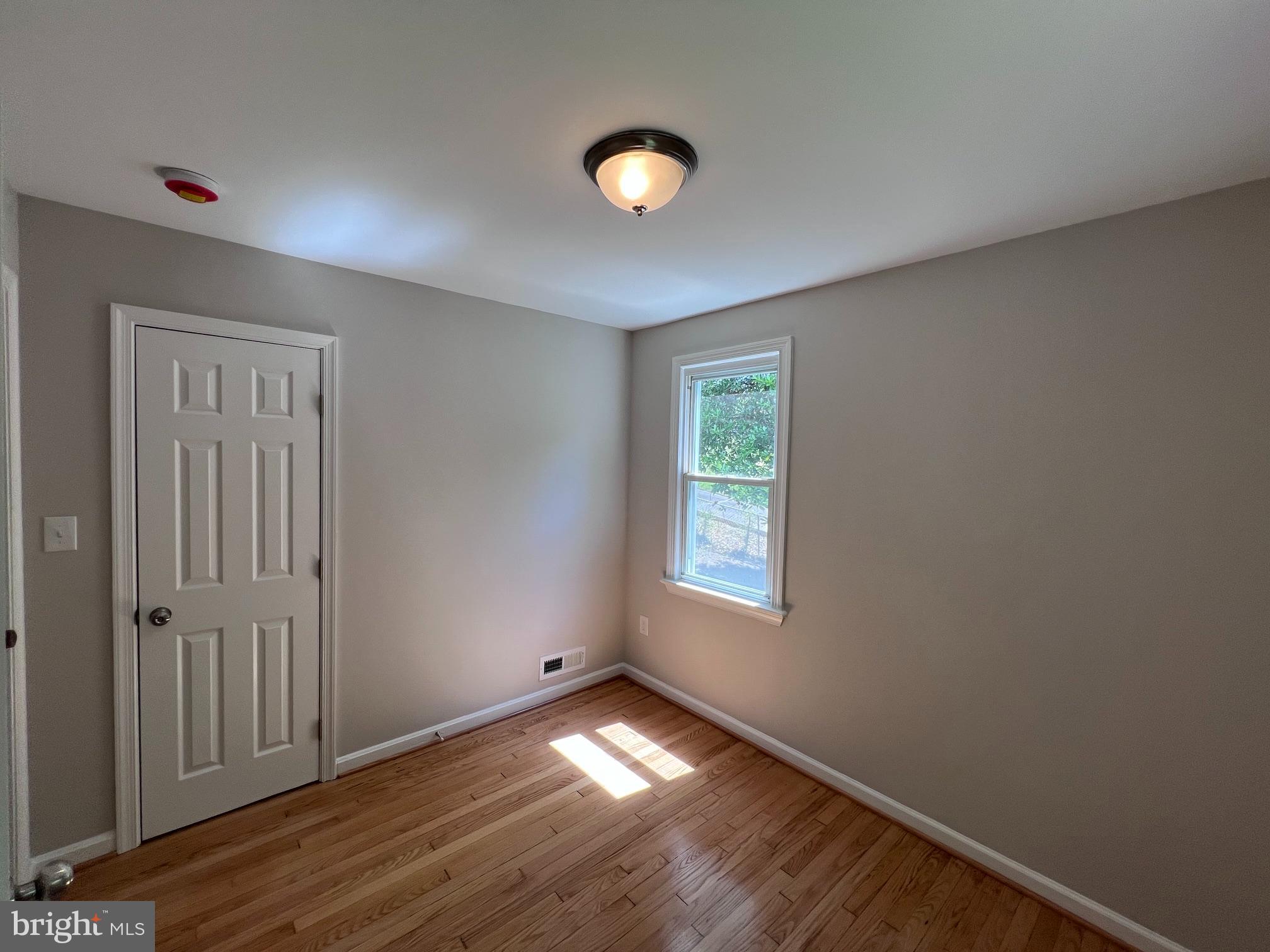 FRIENDLY FARMS - Residential