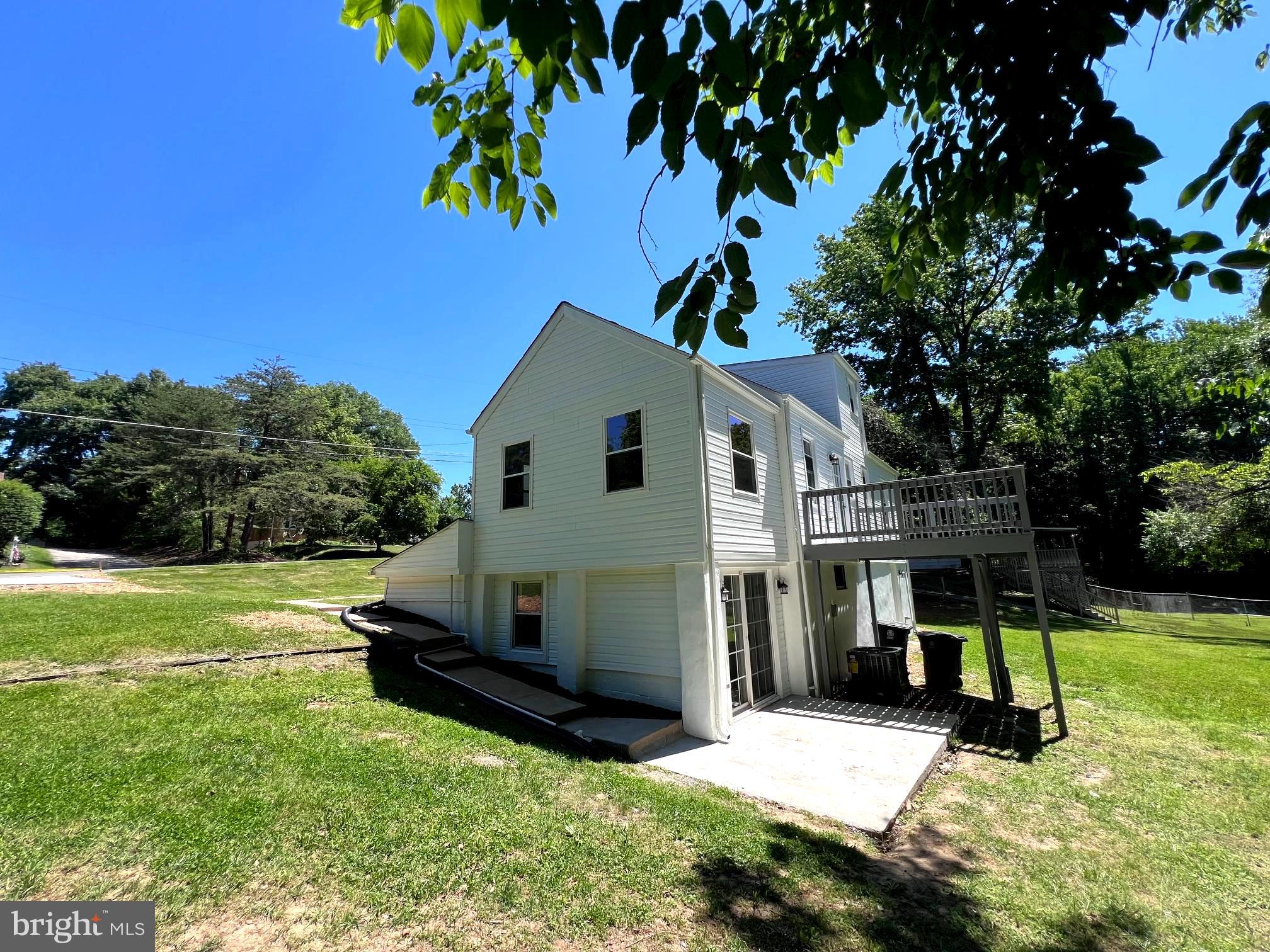 FRIENDLY FARMS - Residential