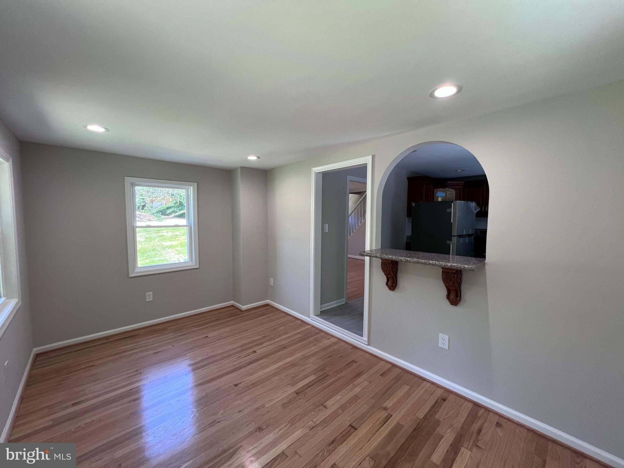 FRIENDLY FARMS - Residential