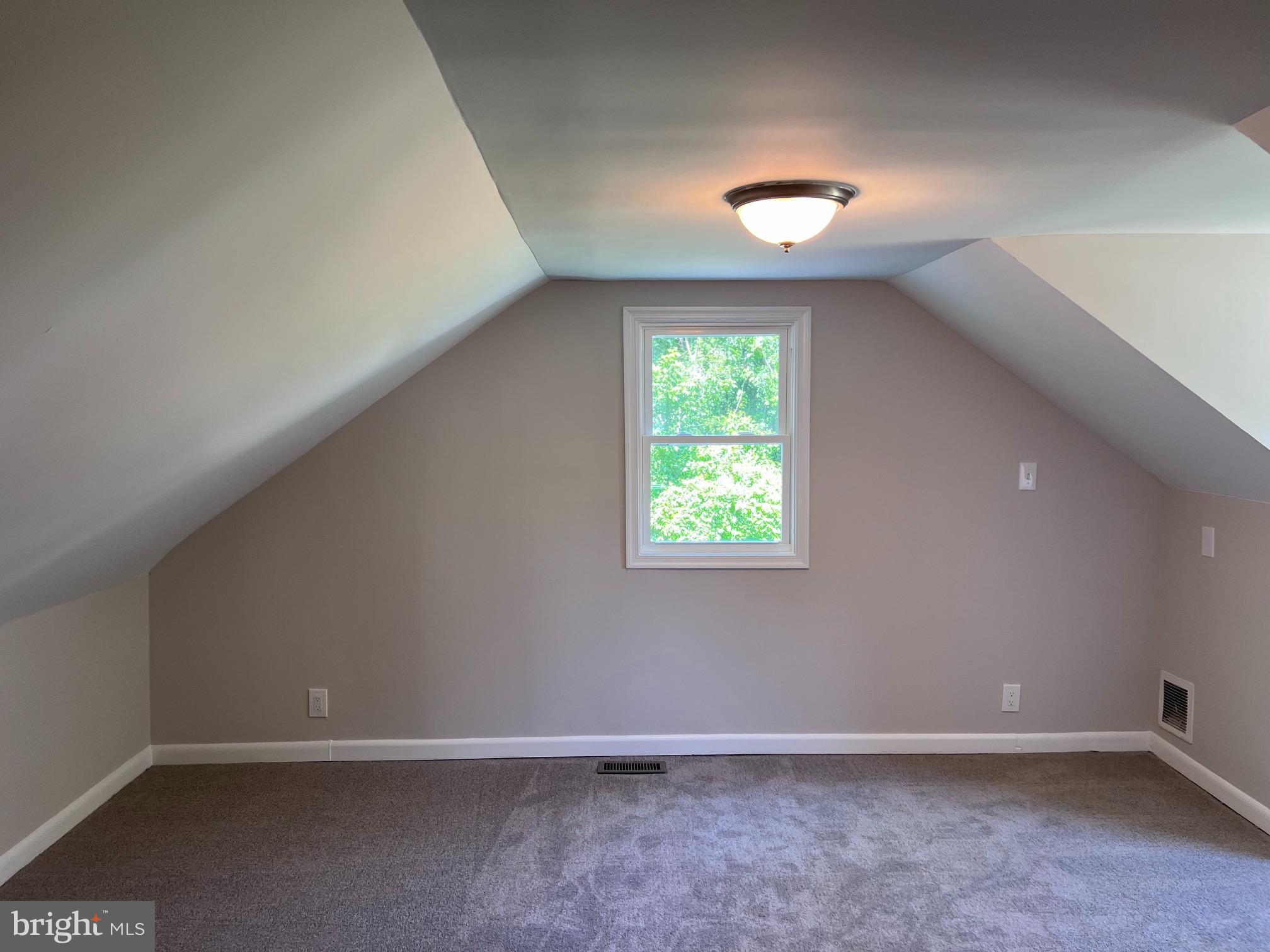 FRIENDLY FARMS - Residential