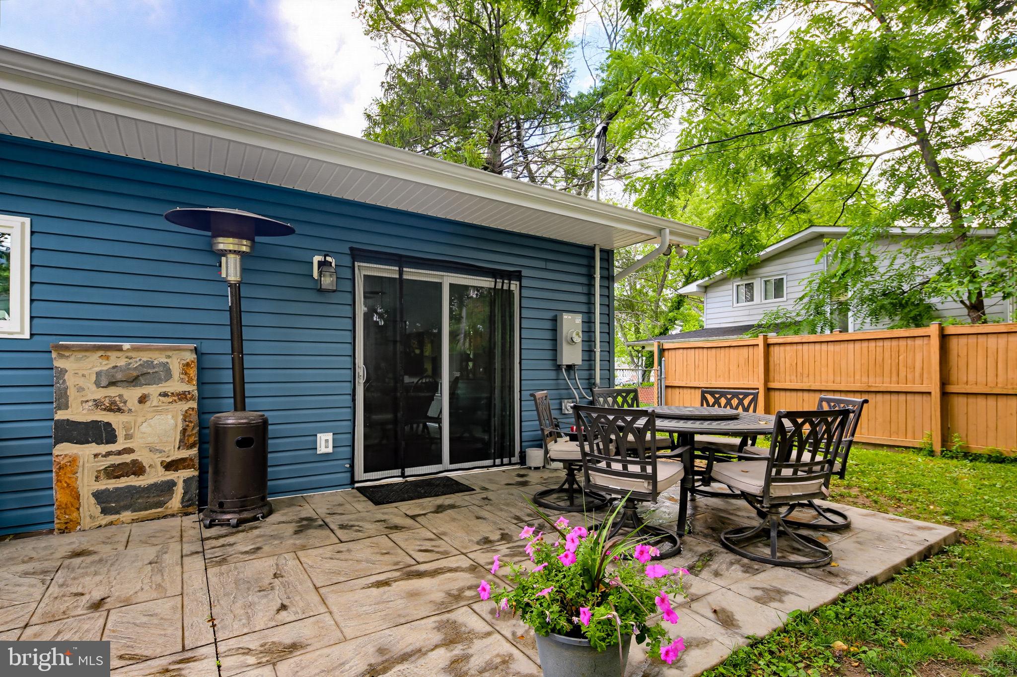 COLUMBIA HILLS - Residential