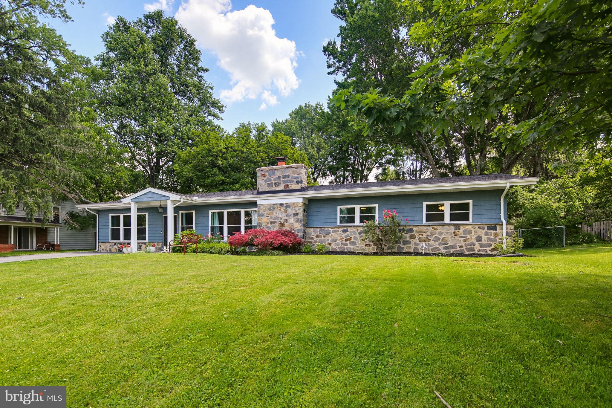 COLUMBIA HILLS - Residential