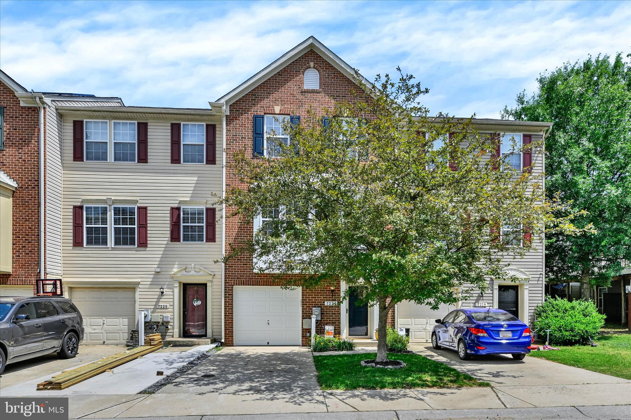 TANYARD SPRINGS - Residential