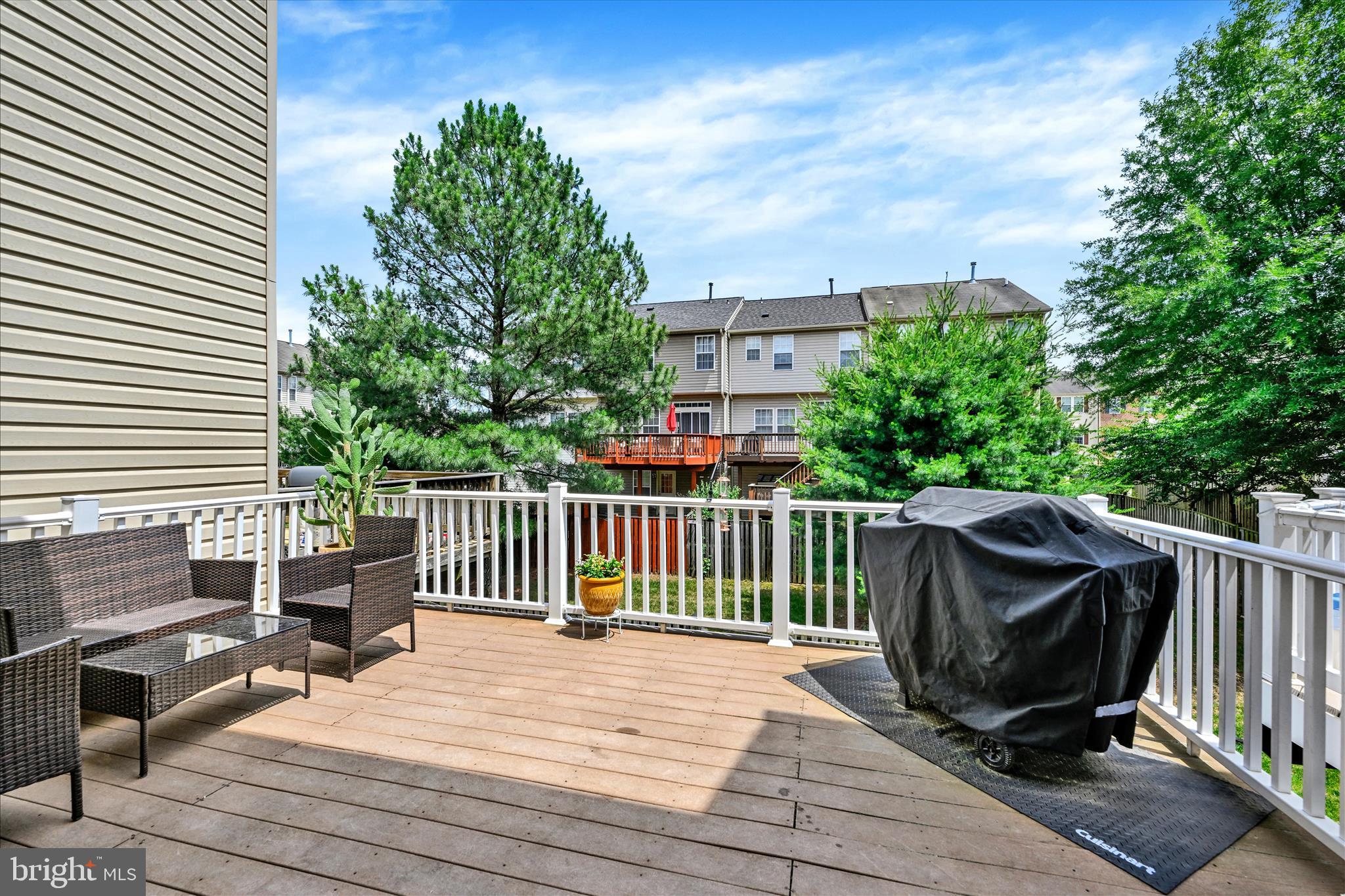TANYARD SPRINGS - Residential