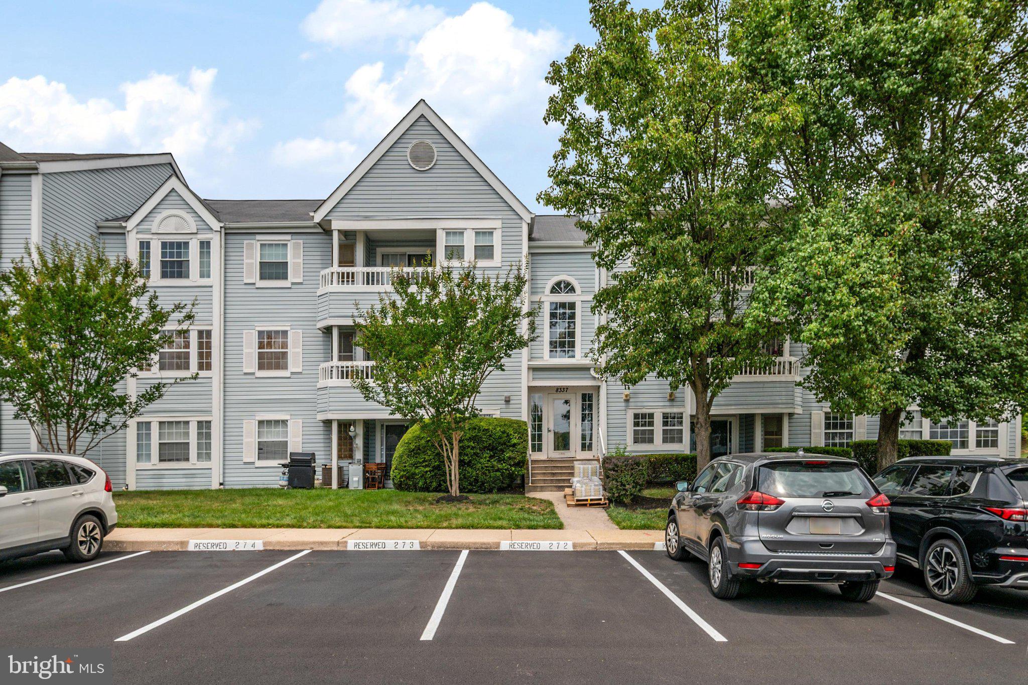 VILLAGE OF MONTGOMERY RUN - Residential