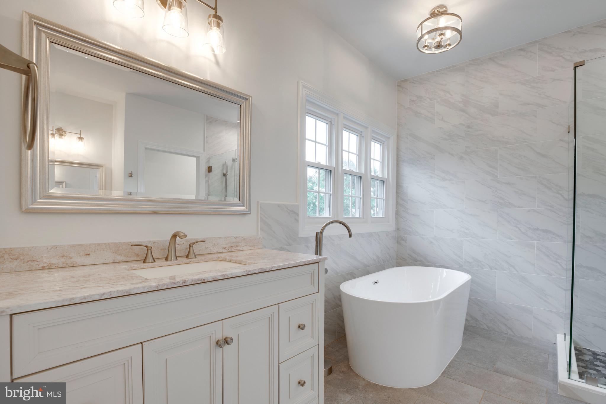 FAIR OAKS GLEN - Residential