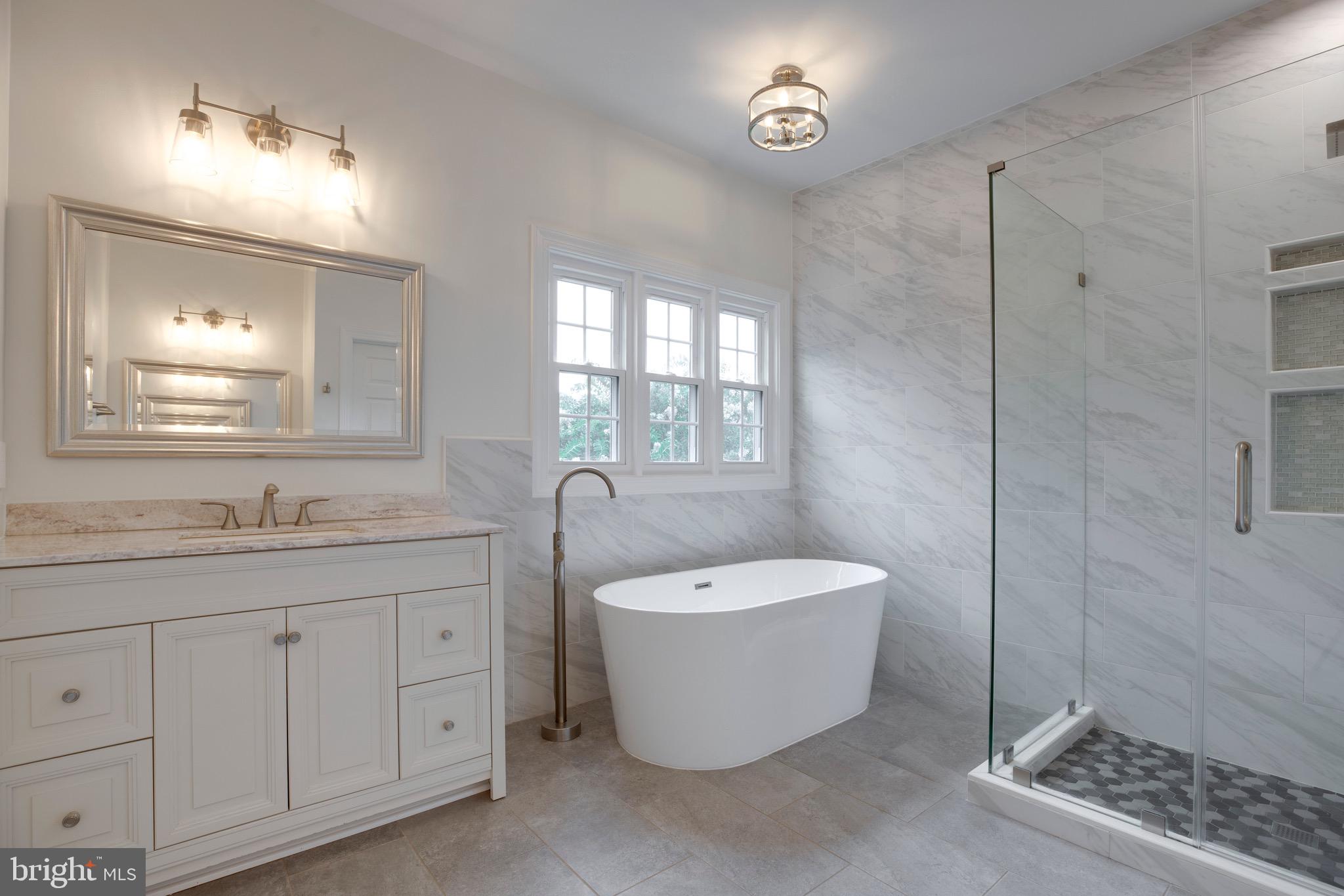 FAIR OAKS GLEN - Residential