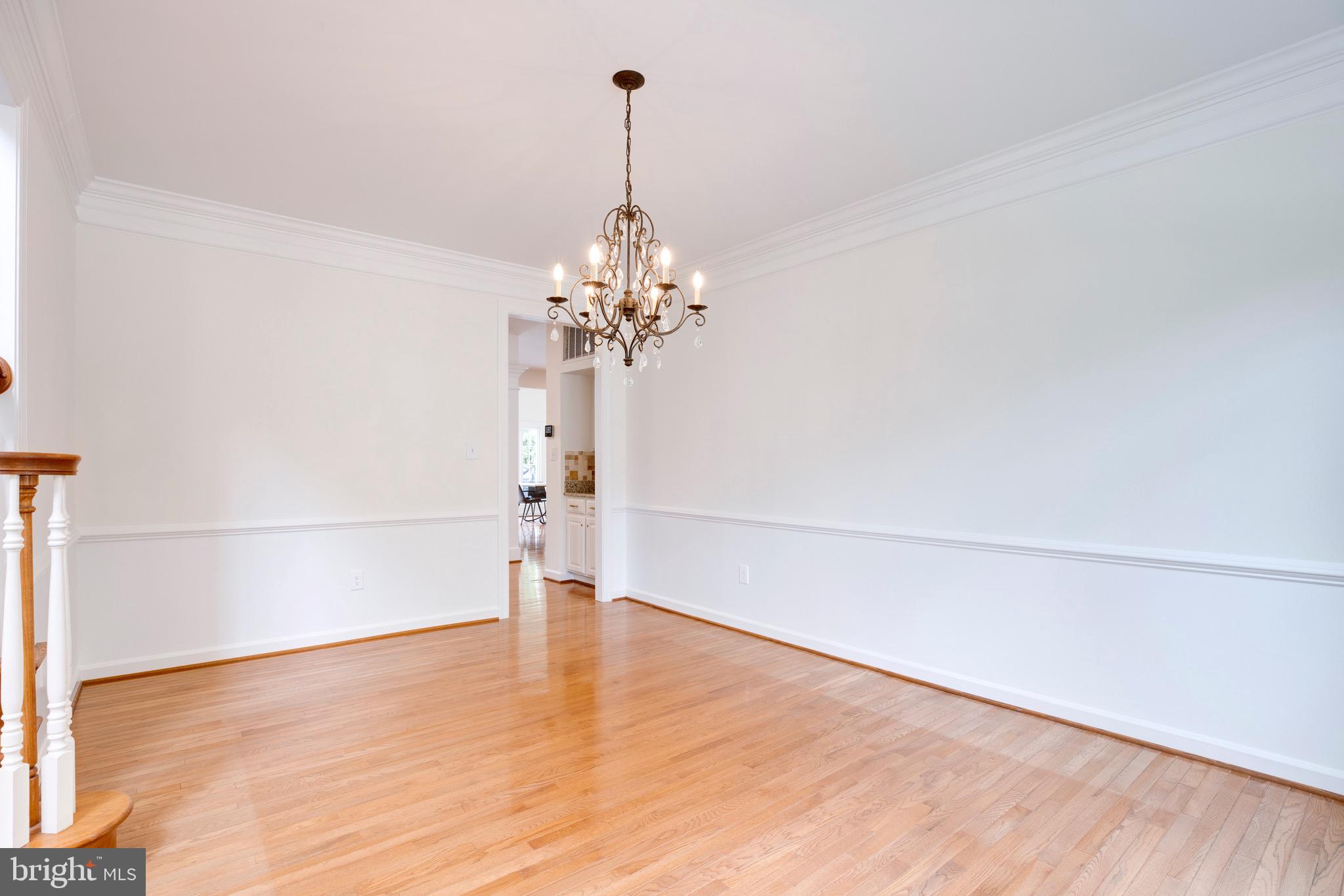 FAIR OAKS GLEN - Residential