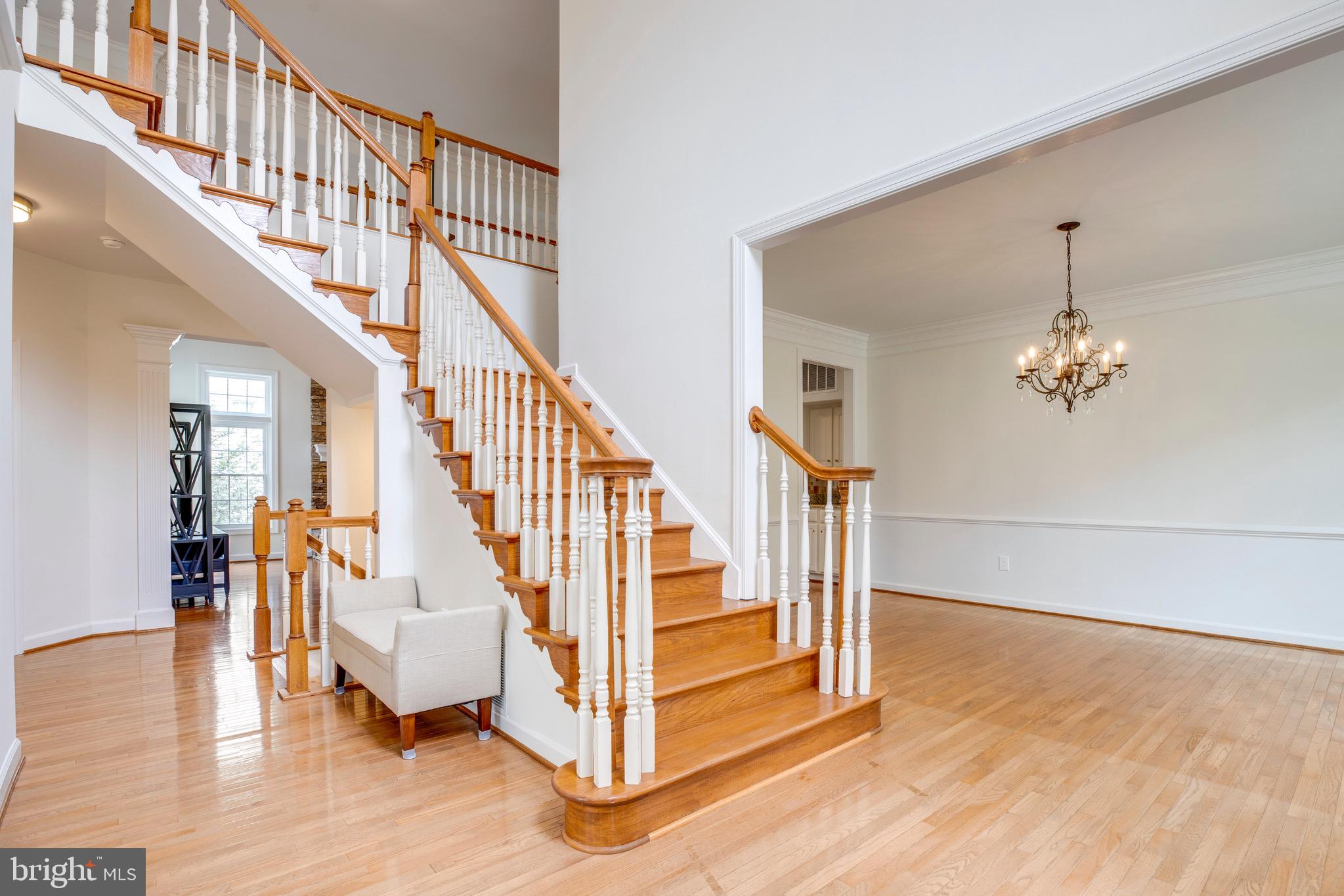 FAIR OAKS GLEN - Residential