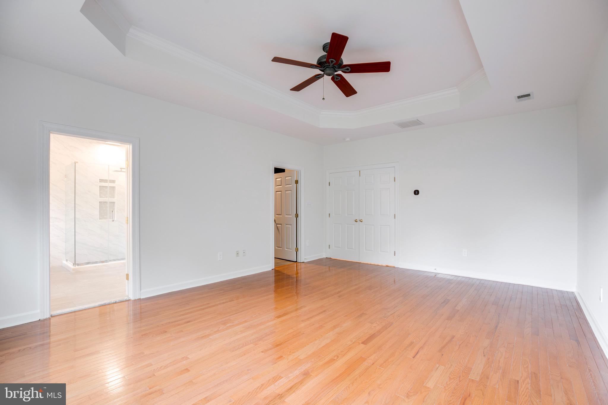 FAIR OAKS GLEN - Residential