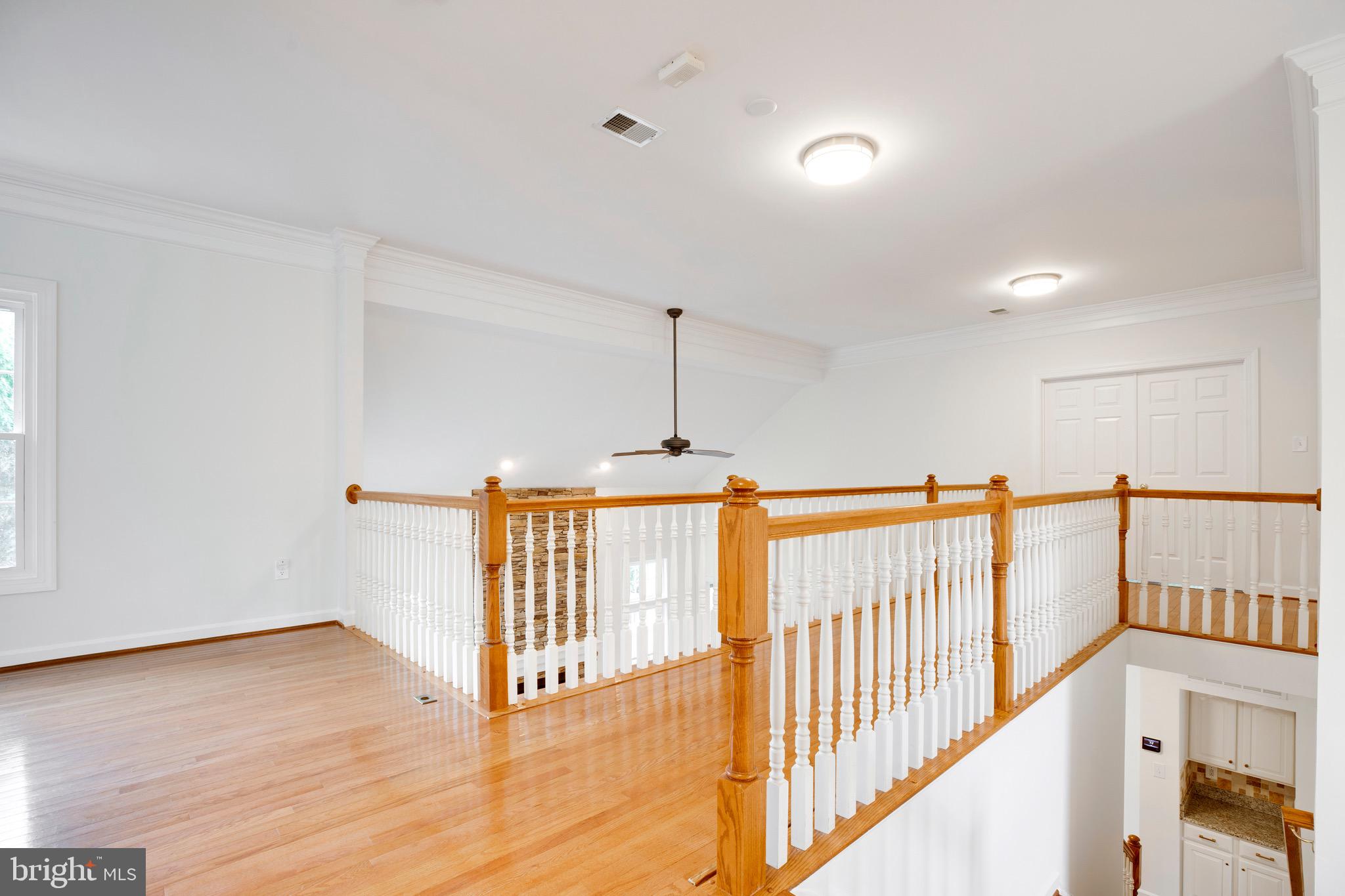 FAIR OAKS GLEN - Residential