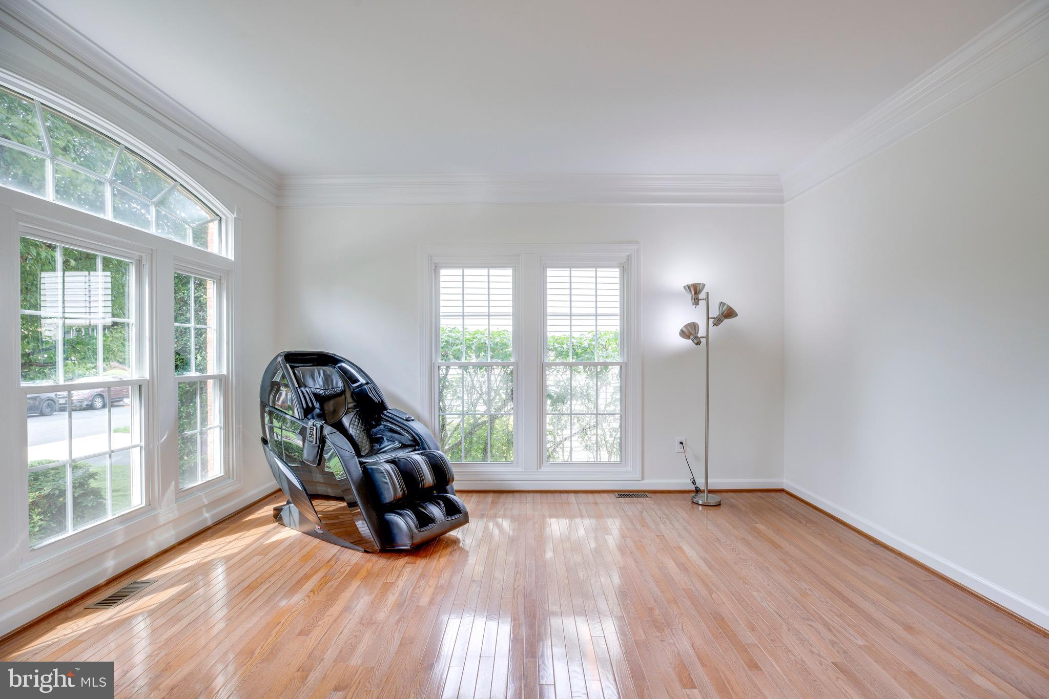 FAIR OAKS GLEN - Residential