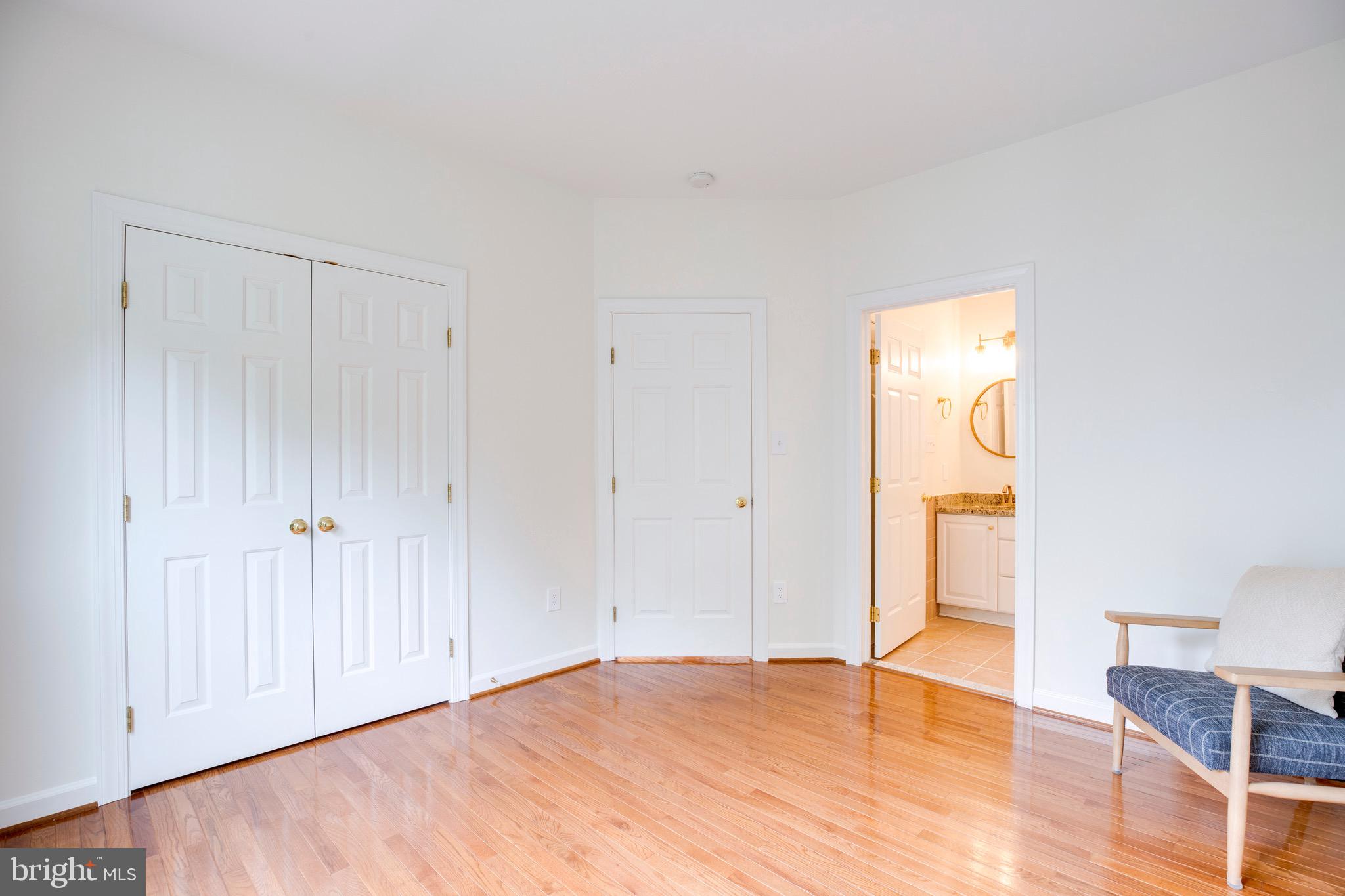 FAIR OAKS GLEN - Residential
