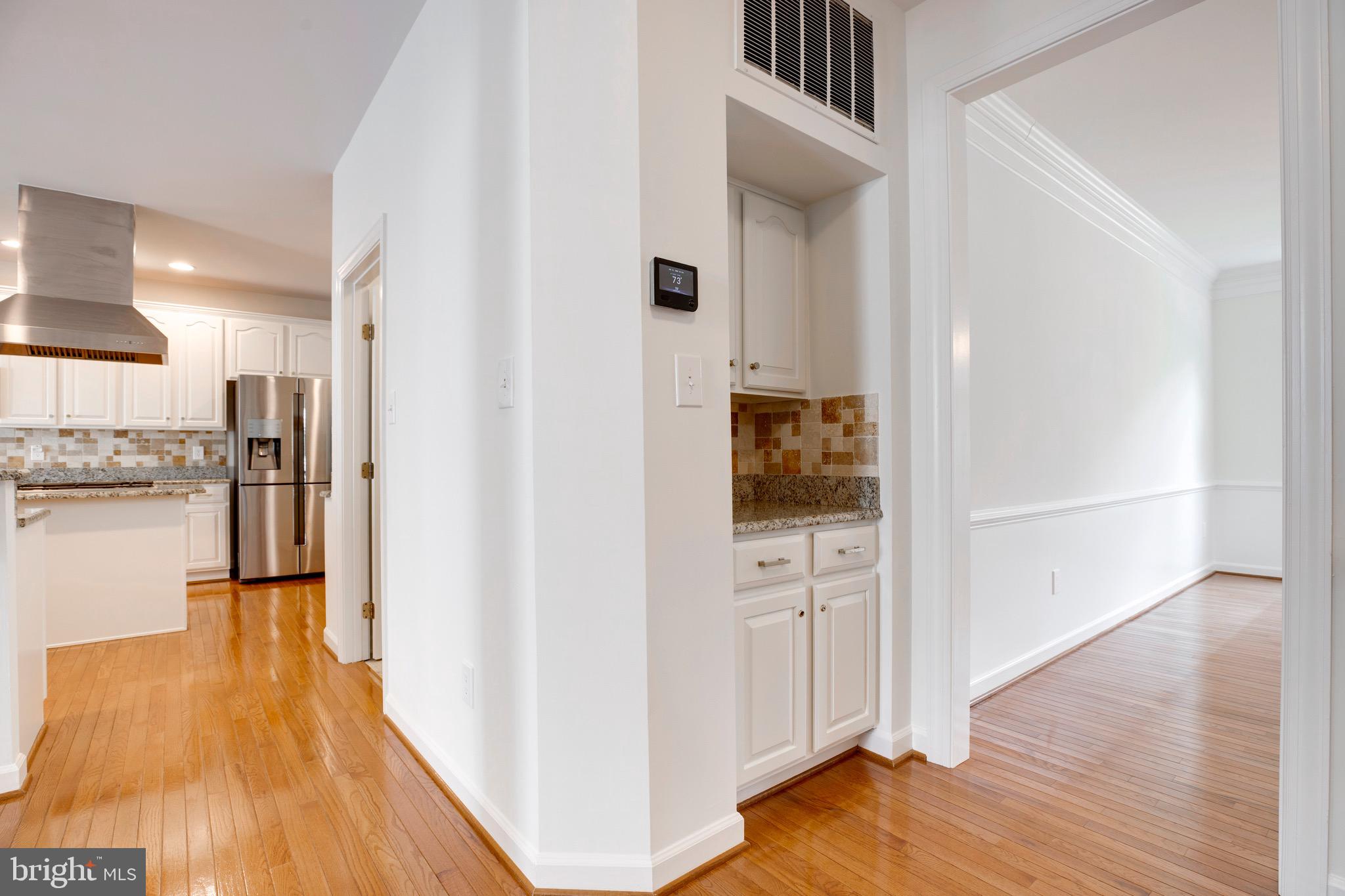 FAIR OAKS GLEN - Residential