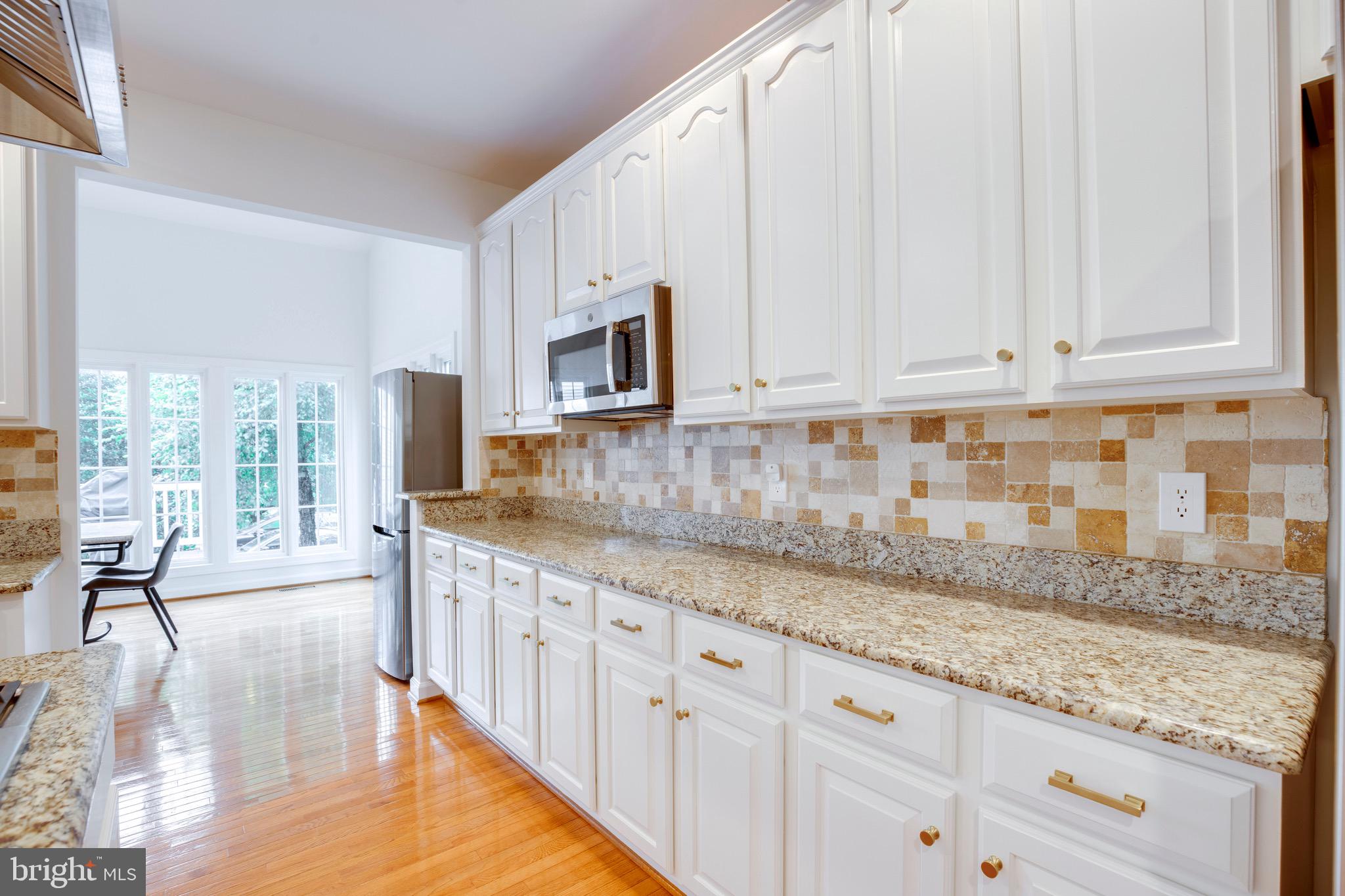 FAIR OAKS GLEN - Residential