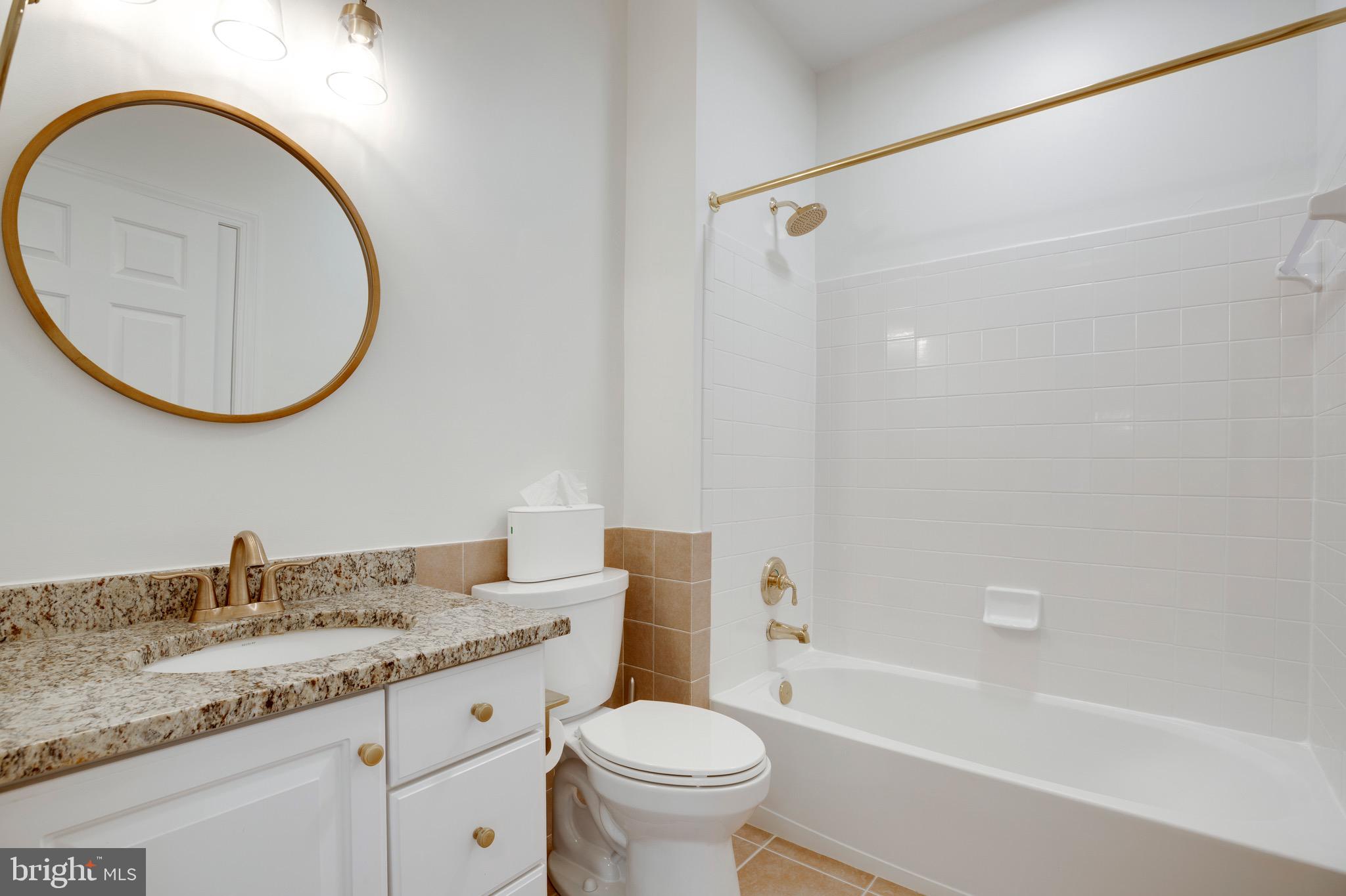 FAIR OAKS GLEN - Residential