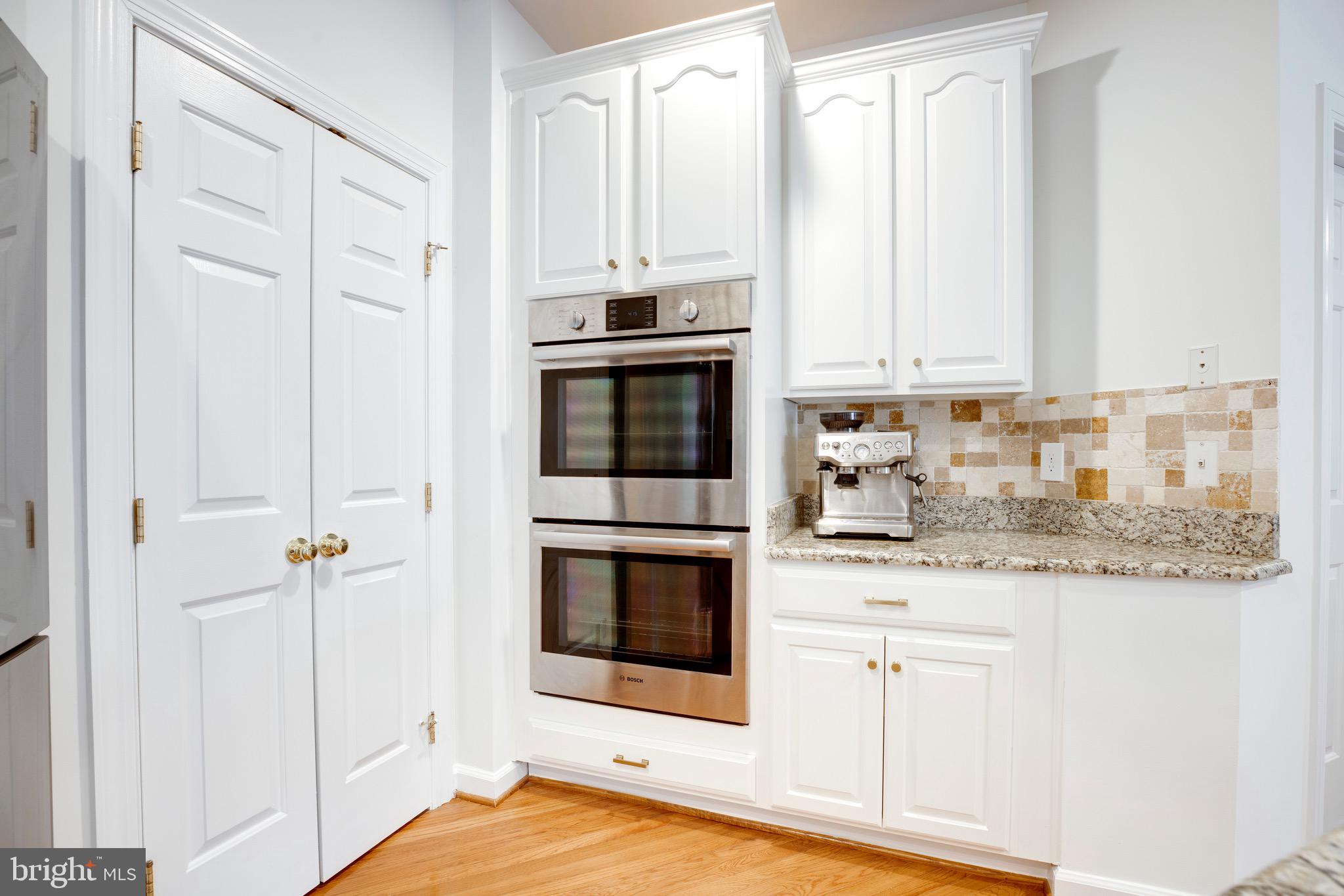 FAIR OAKS GLEN - Residential