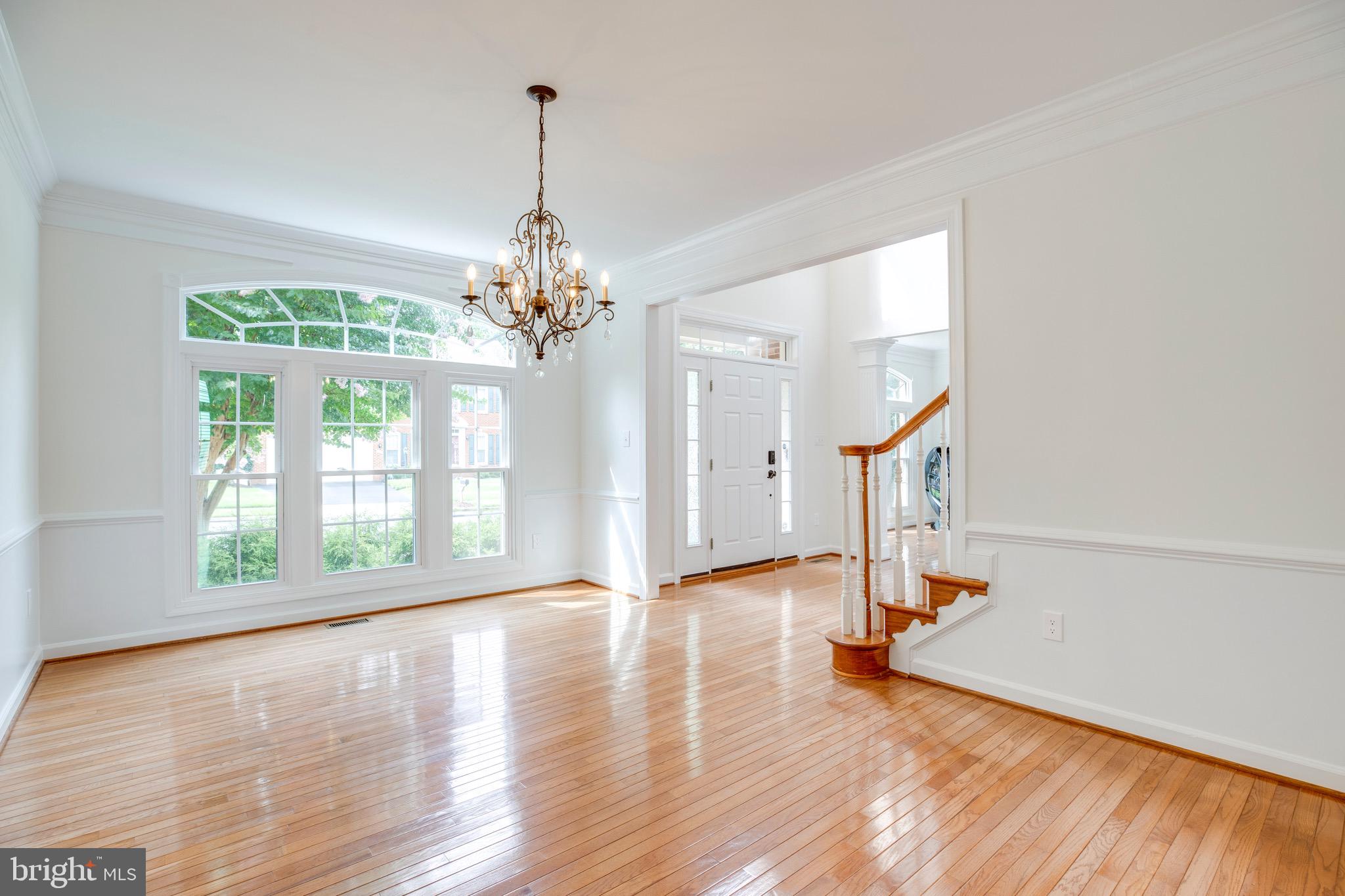 FAIR OAKS GLEN - Residential