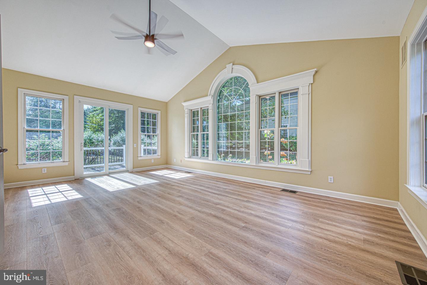 BROOKSIDE - Residential