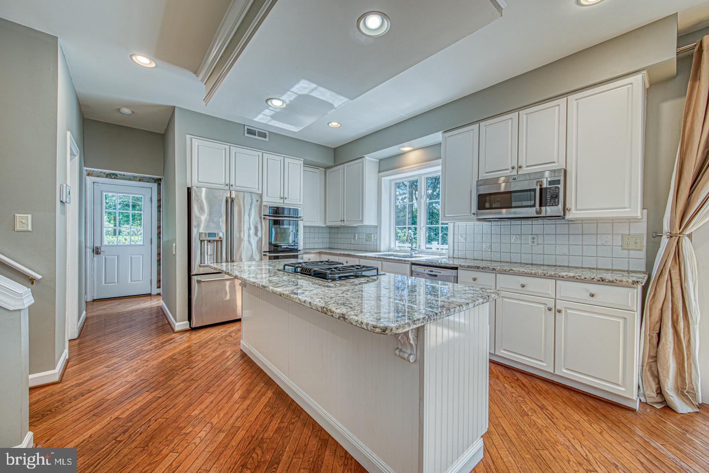 BROOKSIDE - Residential